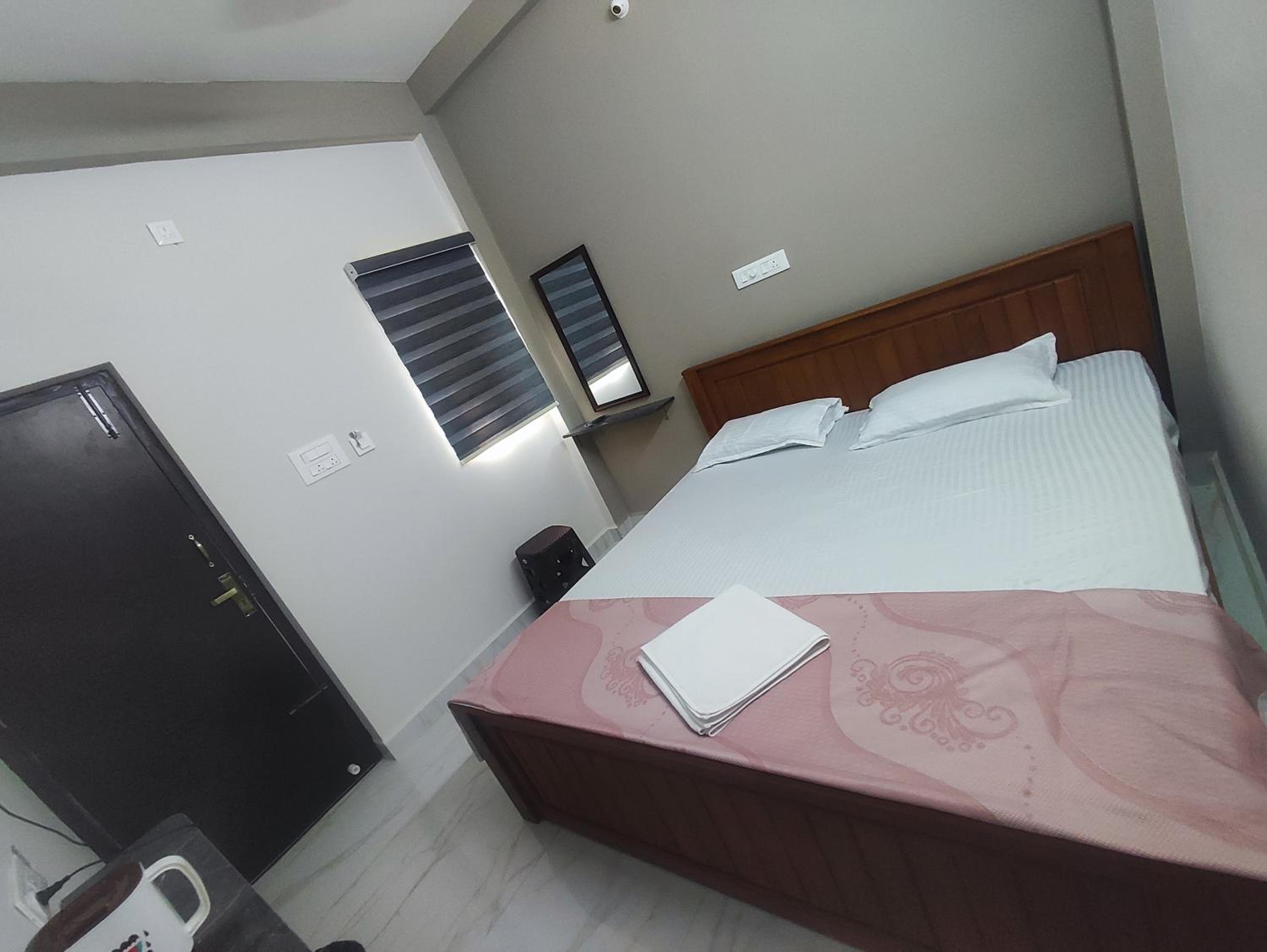 Double Room - Photo 1