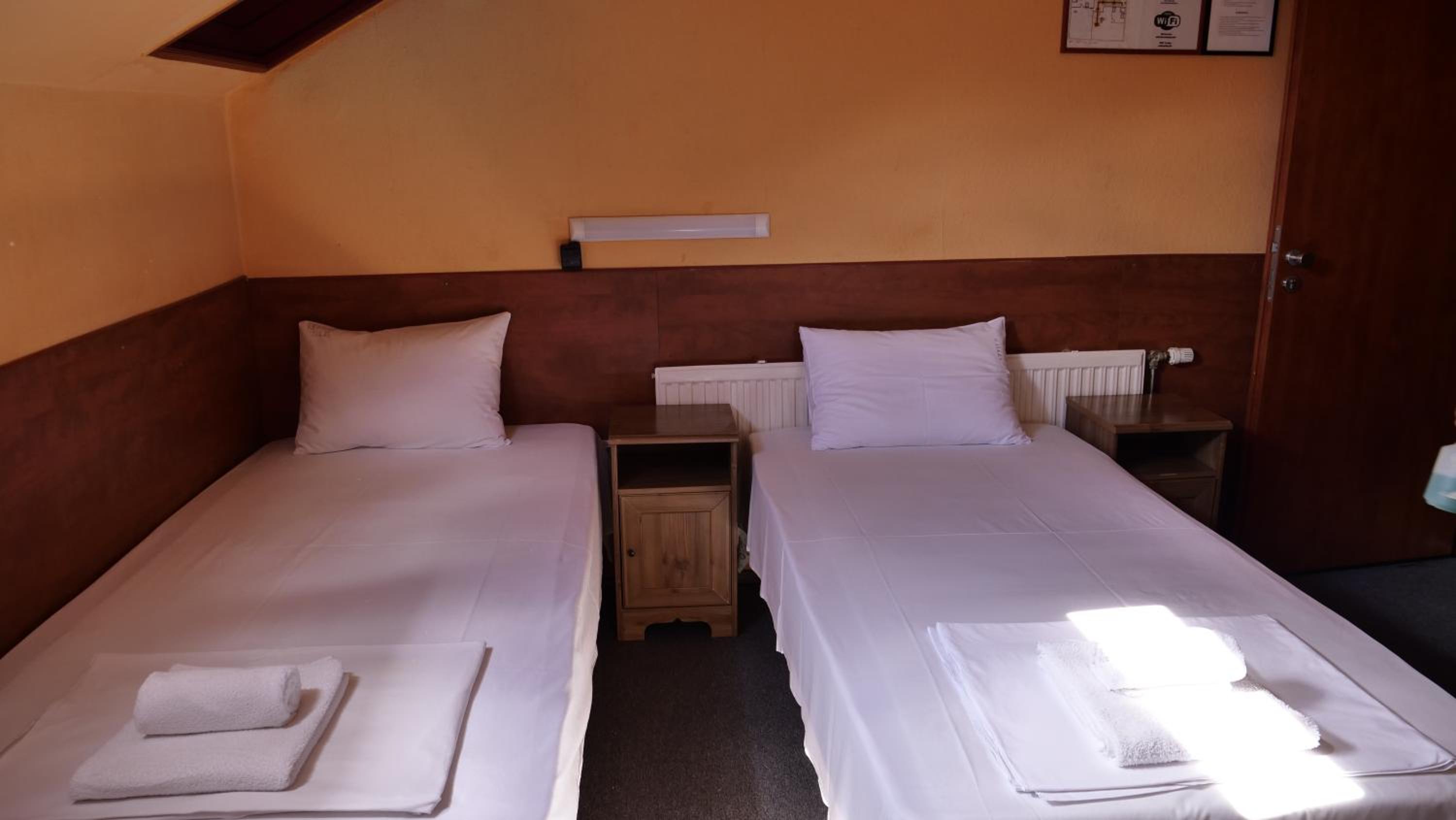 Triple Room - Photo 5