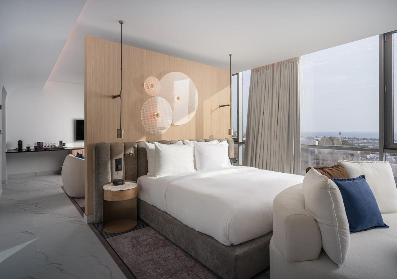 Superior Suite with Sea View - Photo 1