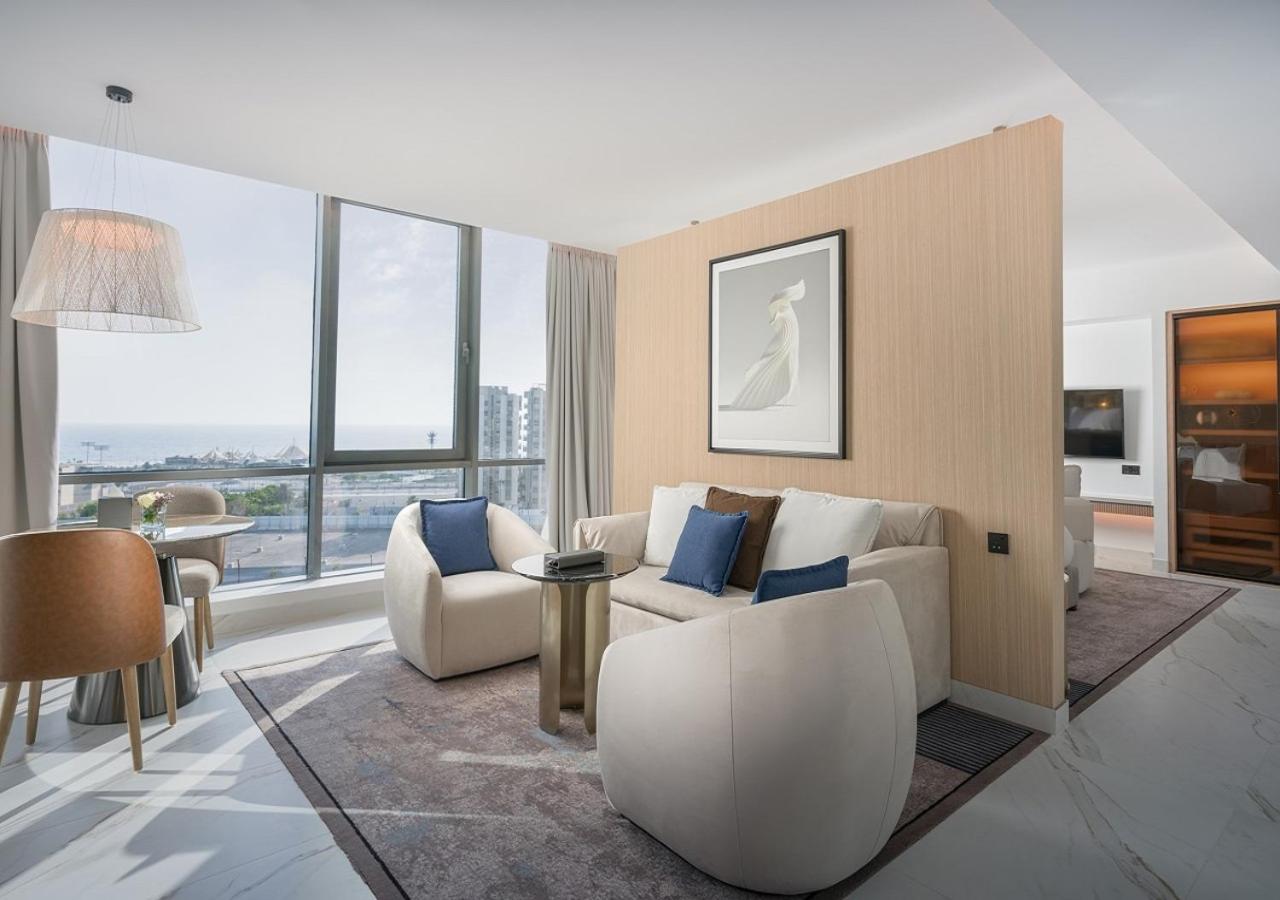 Superior Suite with Sea View - Photo 2