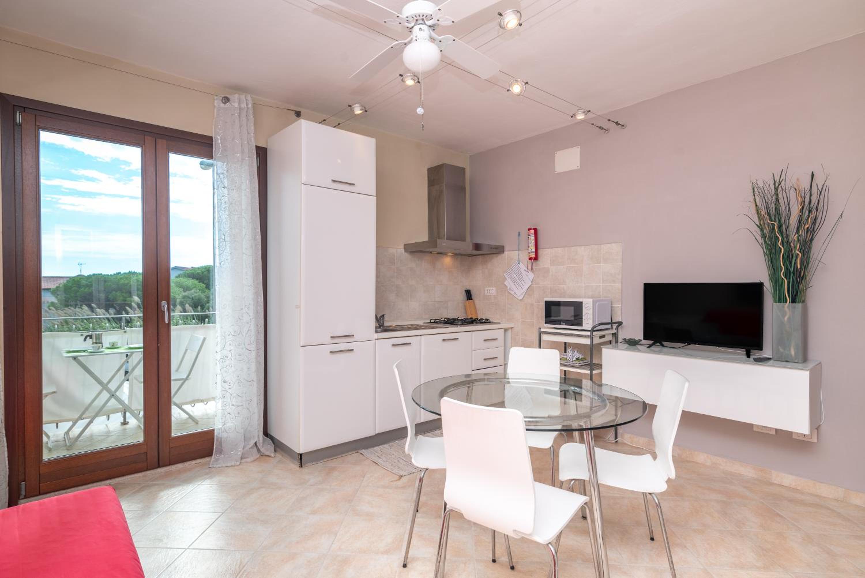 Superior One-Bedroom Apartment with Balcony photo 3