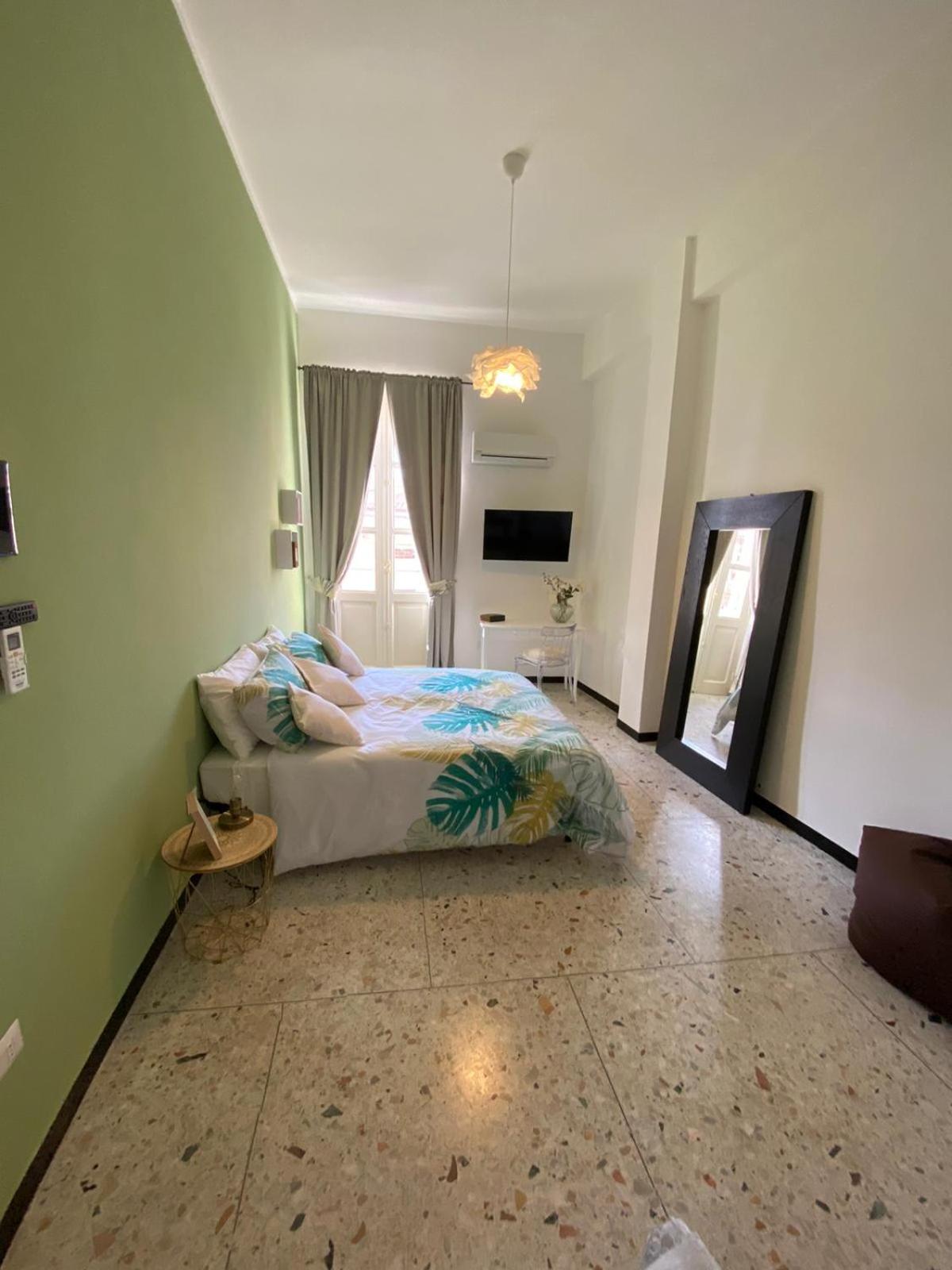 Quadruple Room with Private External Bathroom photo 1
