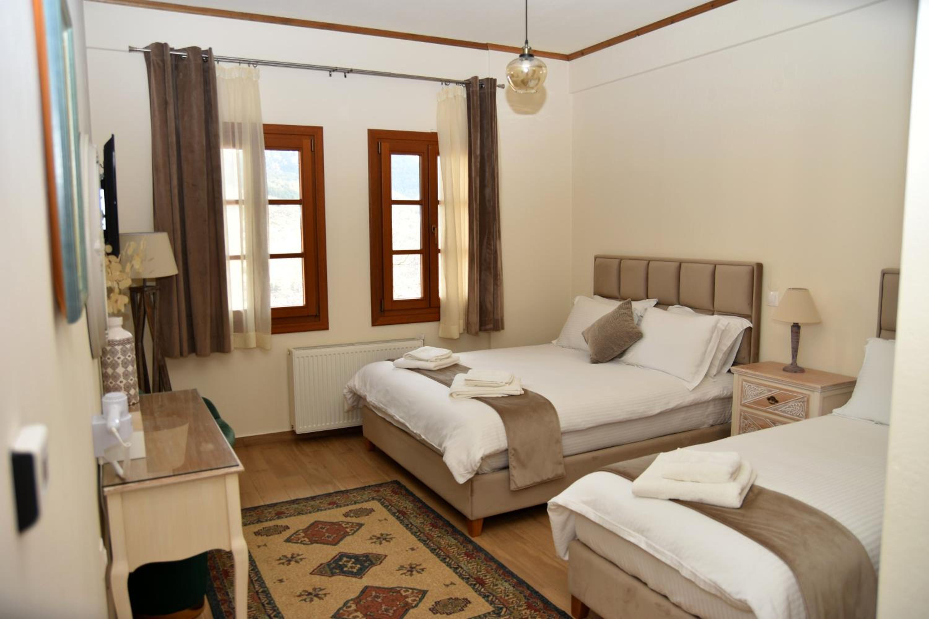 Triple Room with Mountain View photo 2
