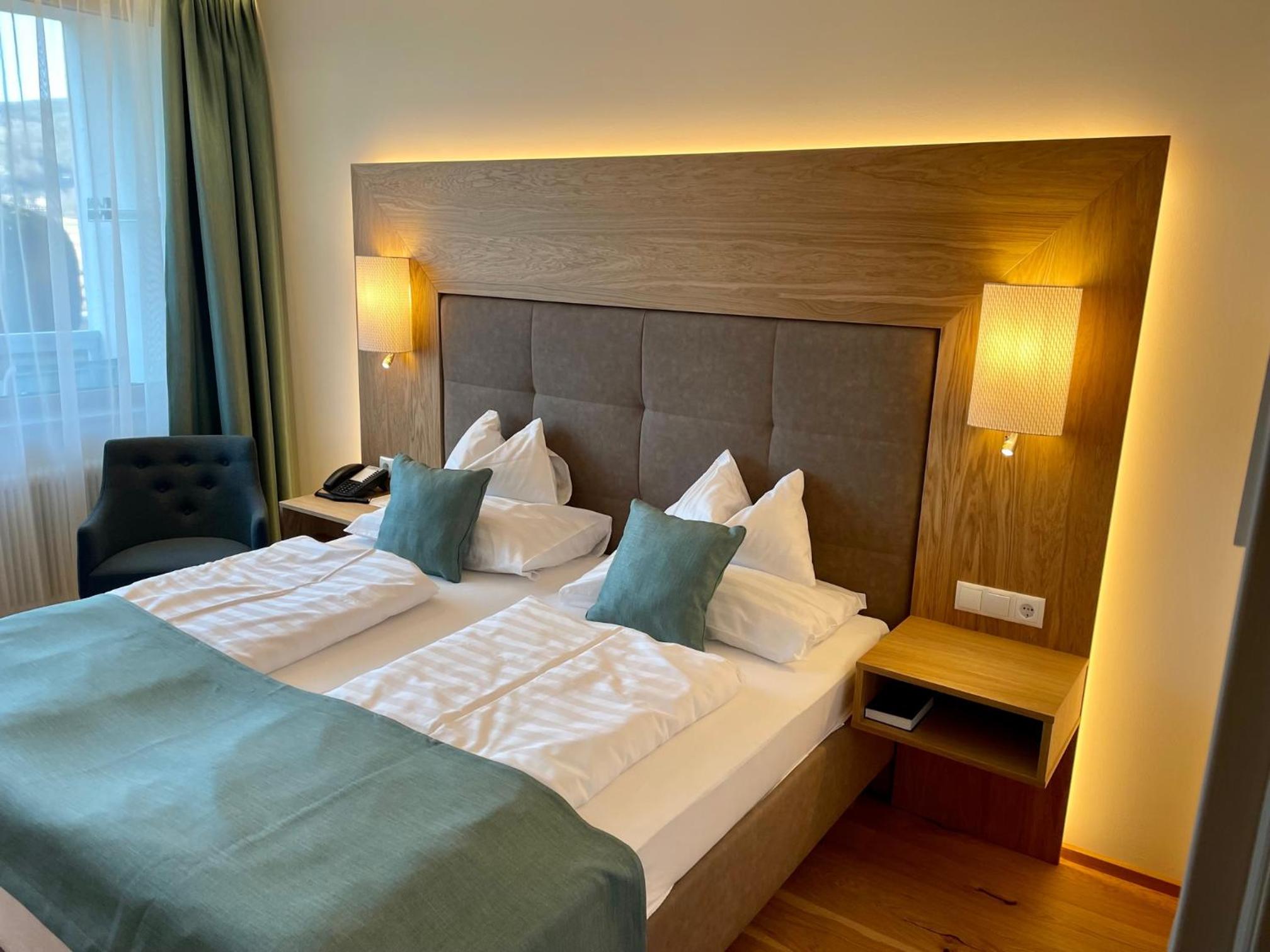 Large Single Room