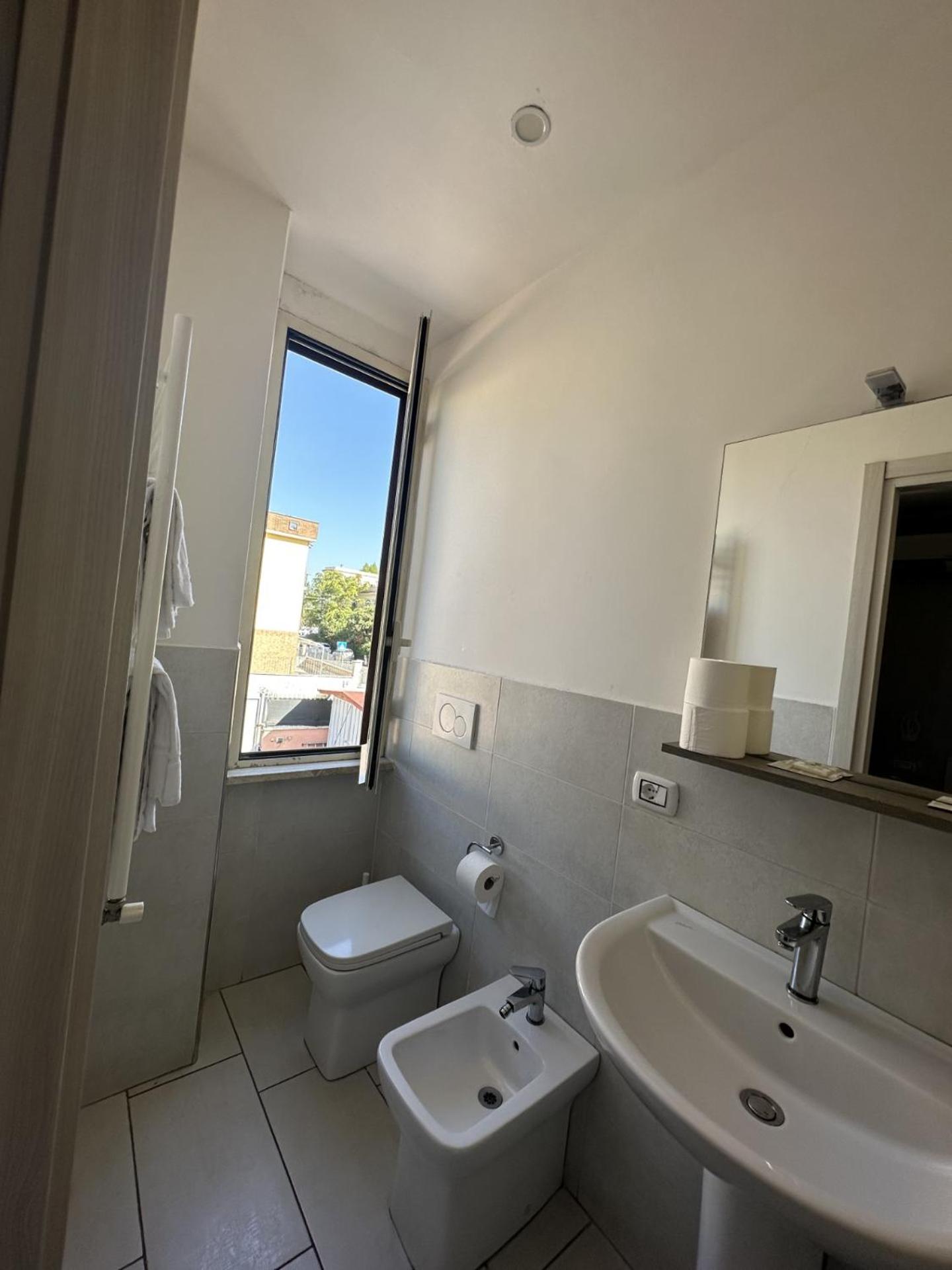 Double or Twin Room photo 2