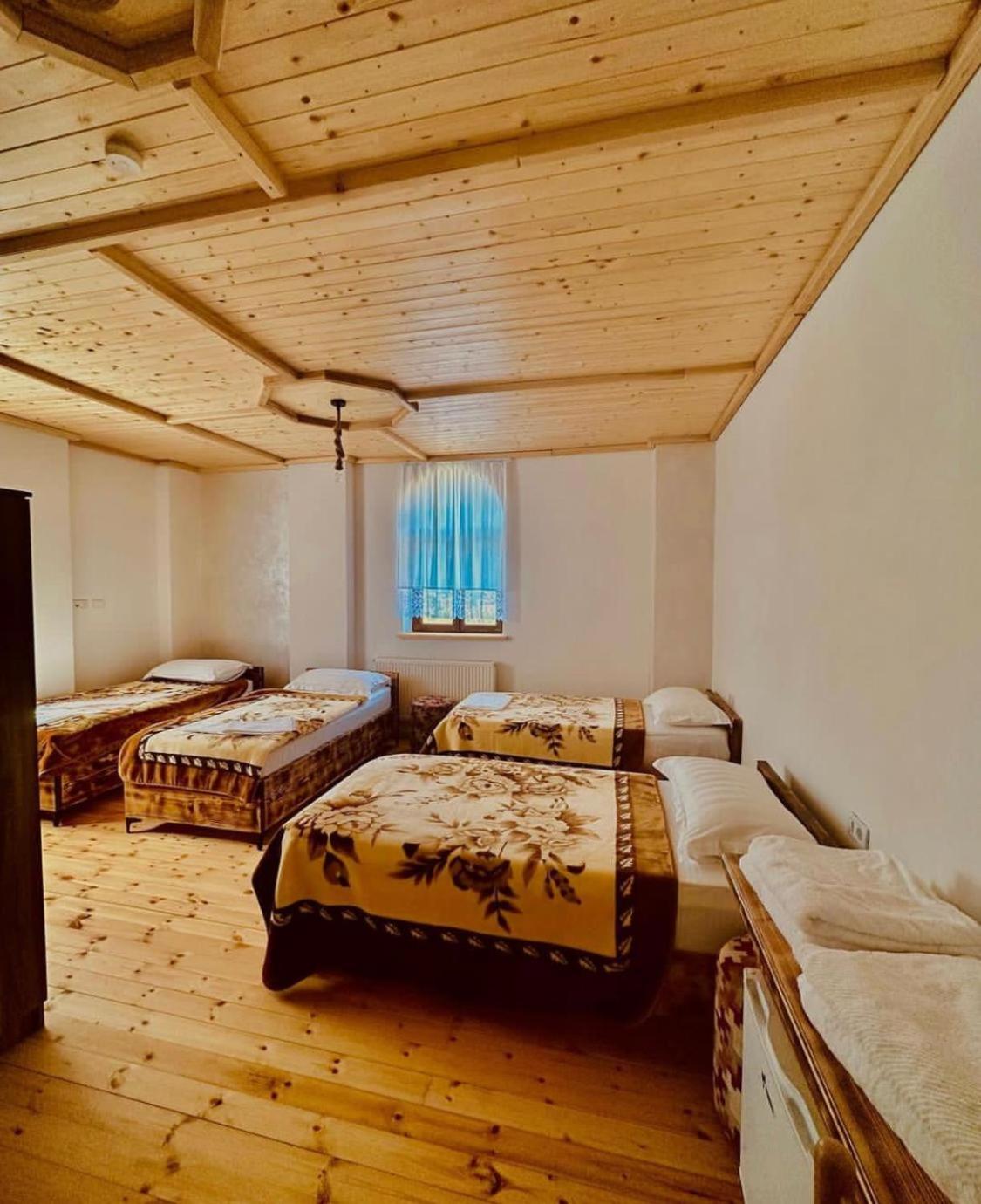 Economy Quadruple Room