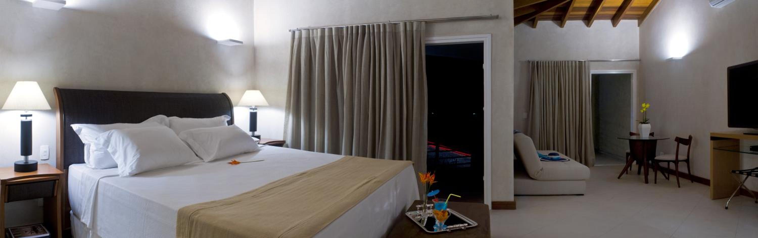 Deluxe Double Room with Balcony and Sea View