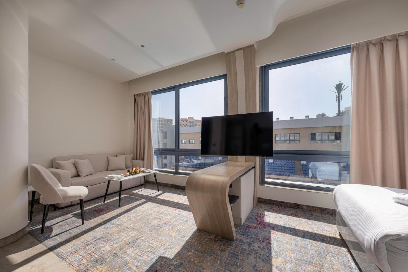King Room with Pool View
