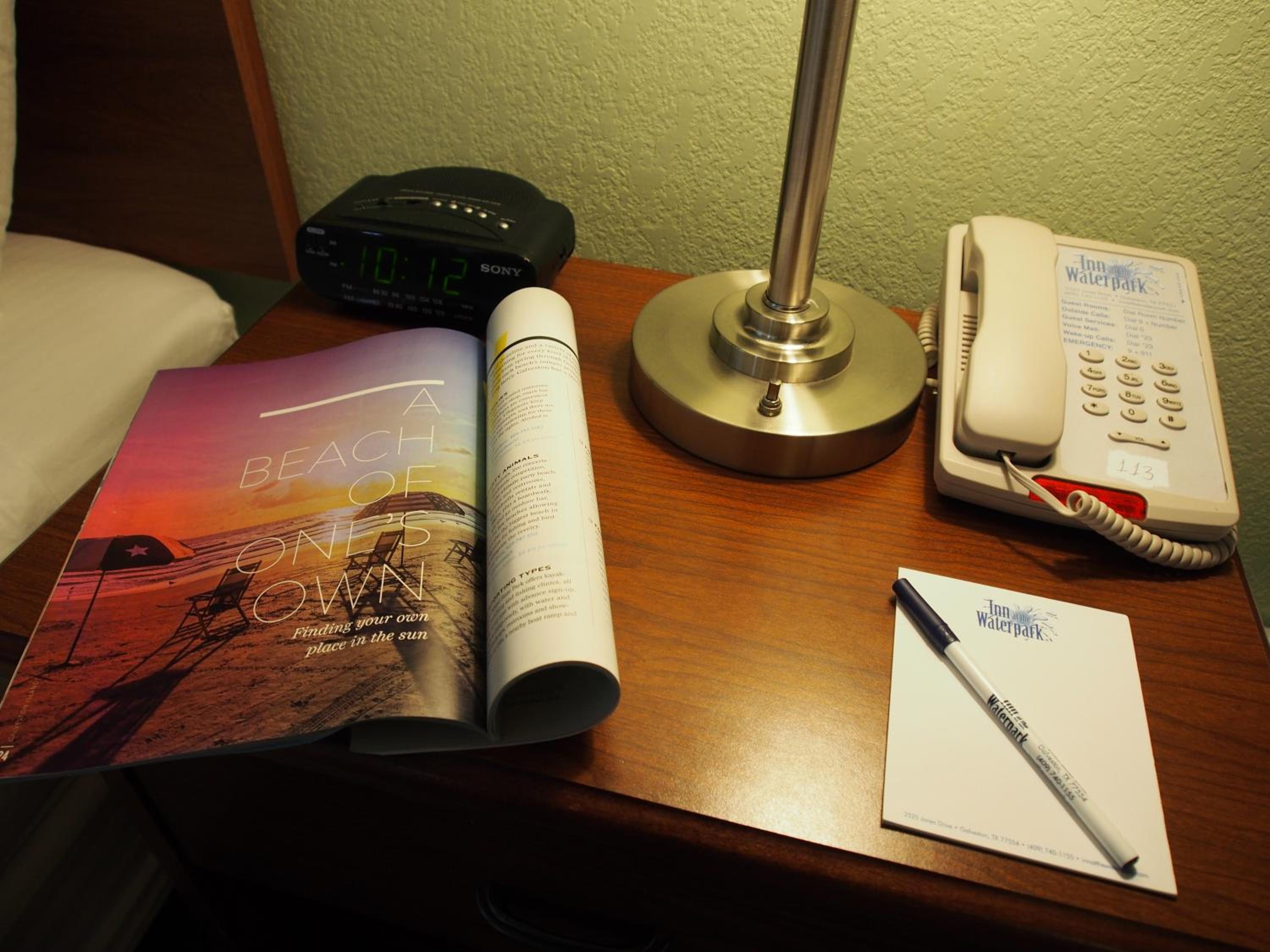 King Room - Non-Smoking Pet Friendly - Photo 5