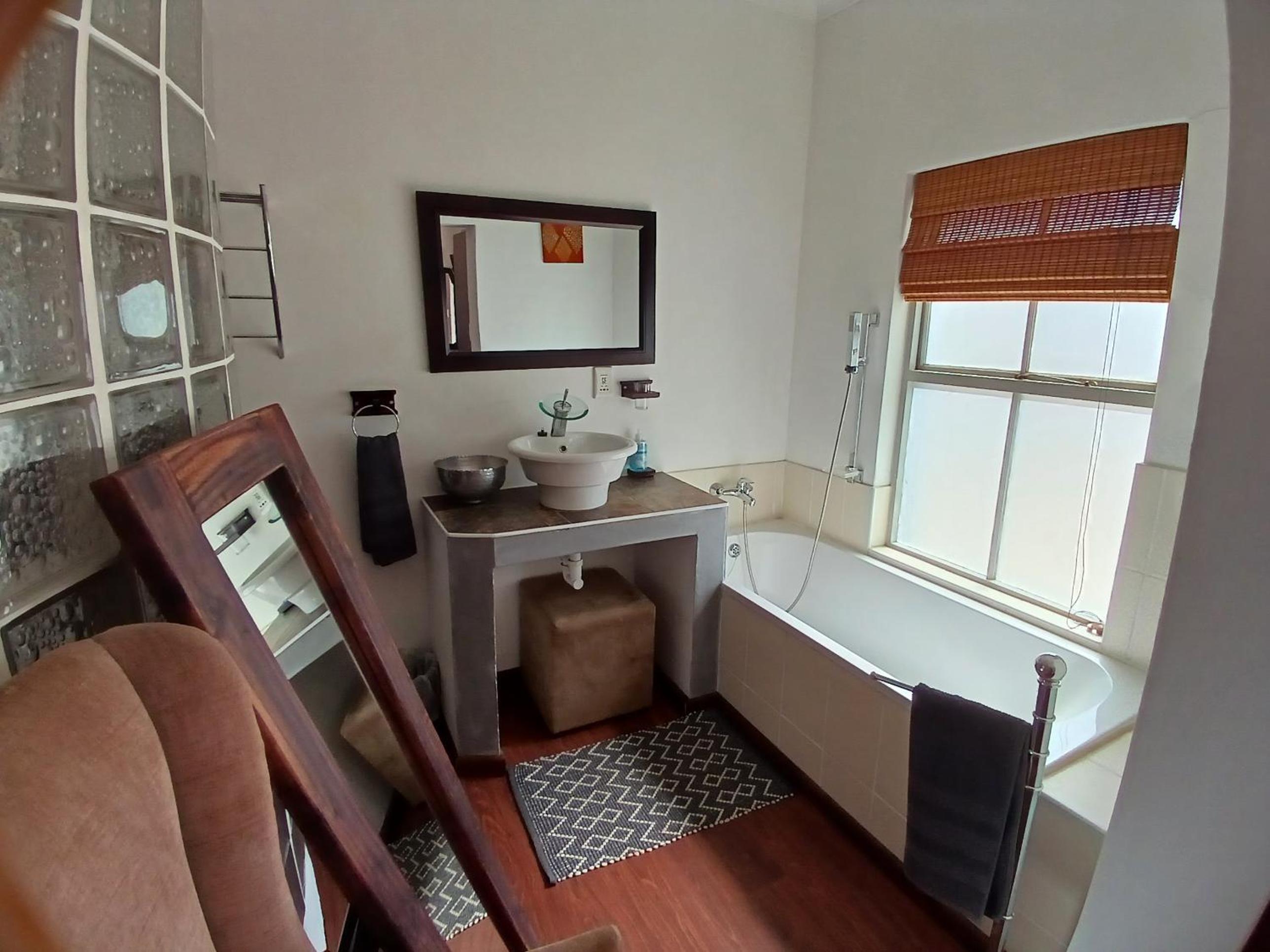 Double or Twin Room photo 3