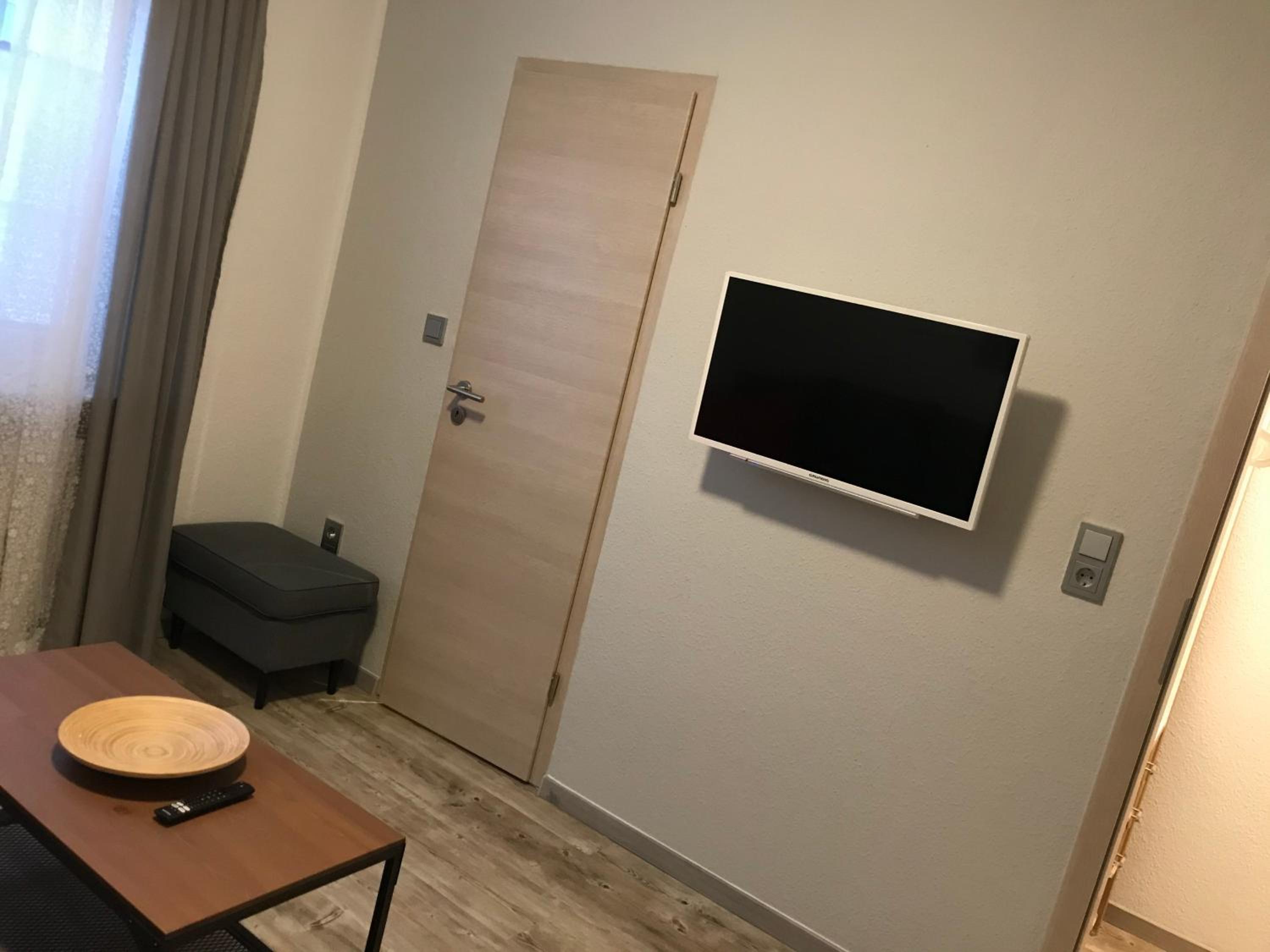 One-Bedroom Apartment photo 3