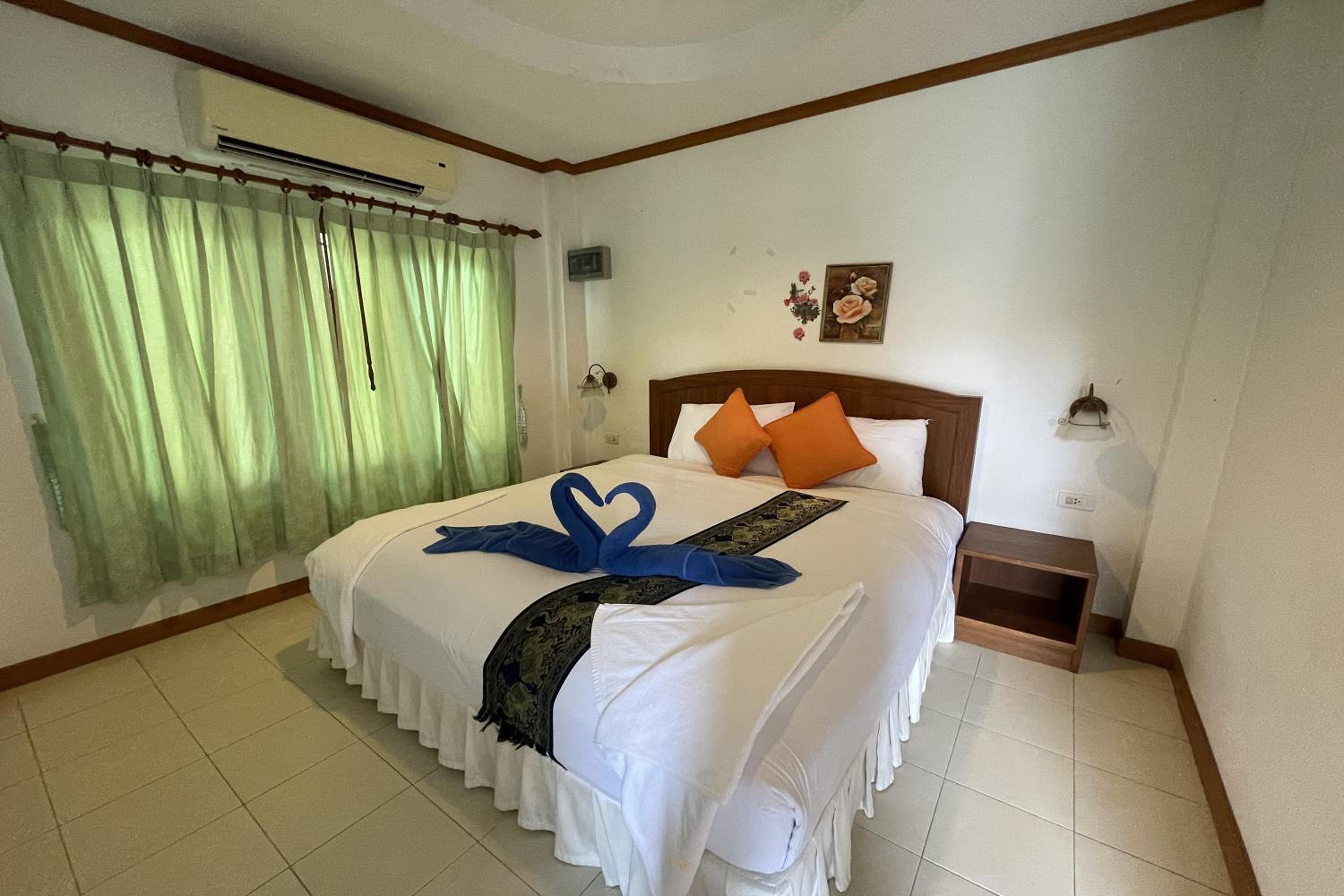 Bungalow with Fan