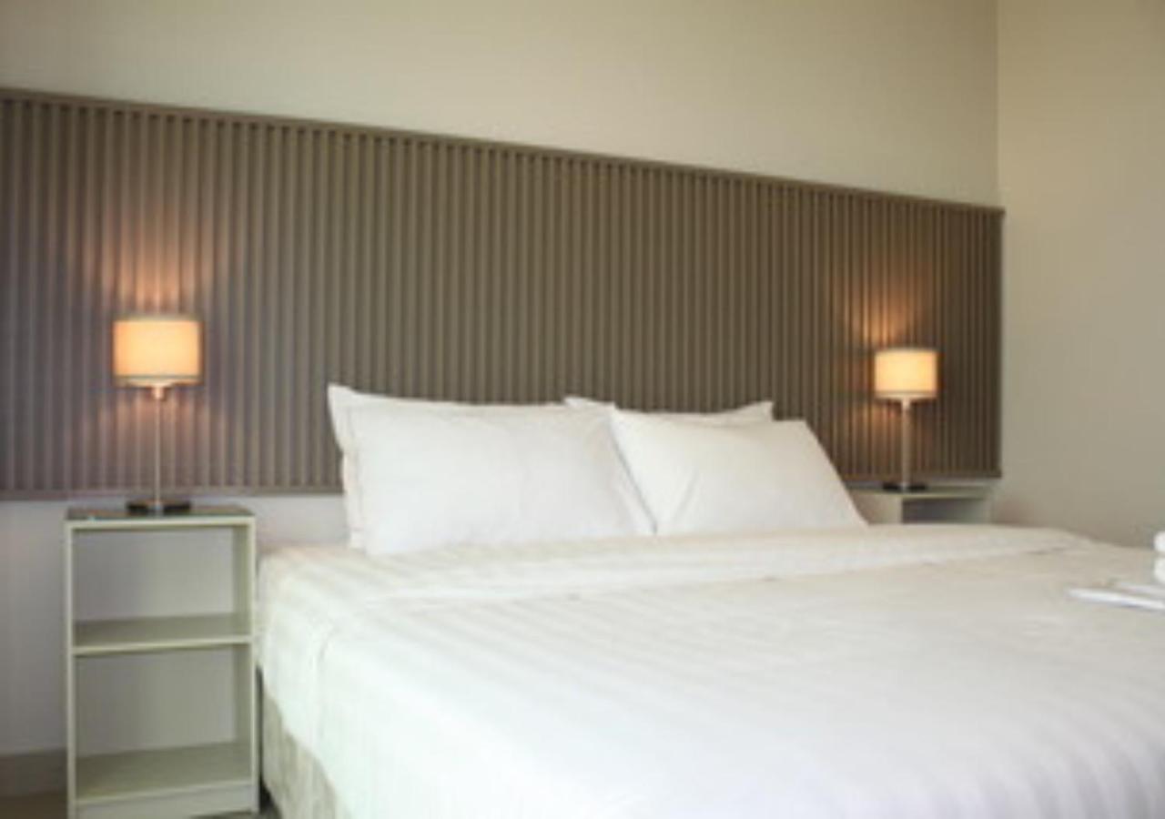 Single Room - Photo 1