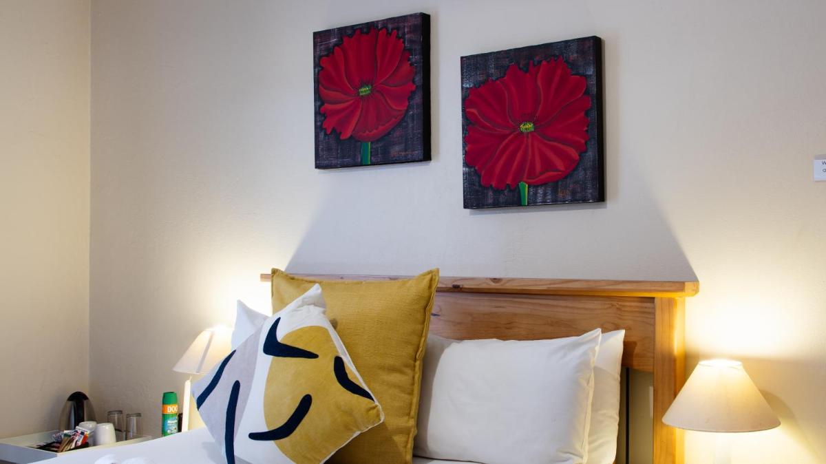  Double Room - Photo 1