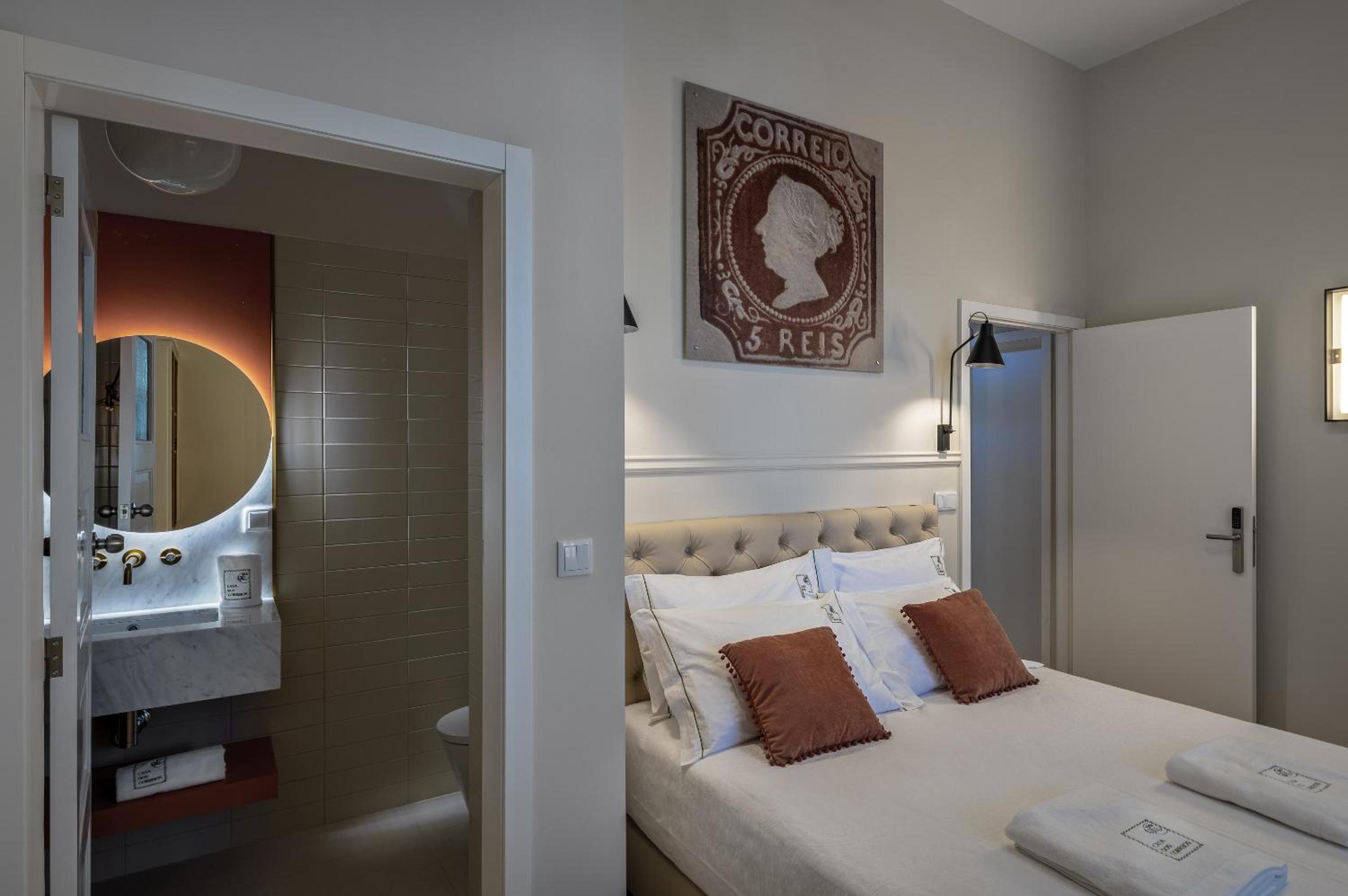 Deluxe Queen Room - Photo 1