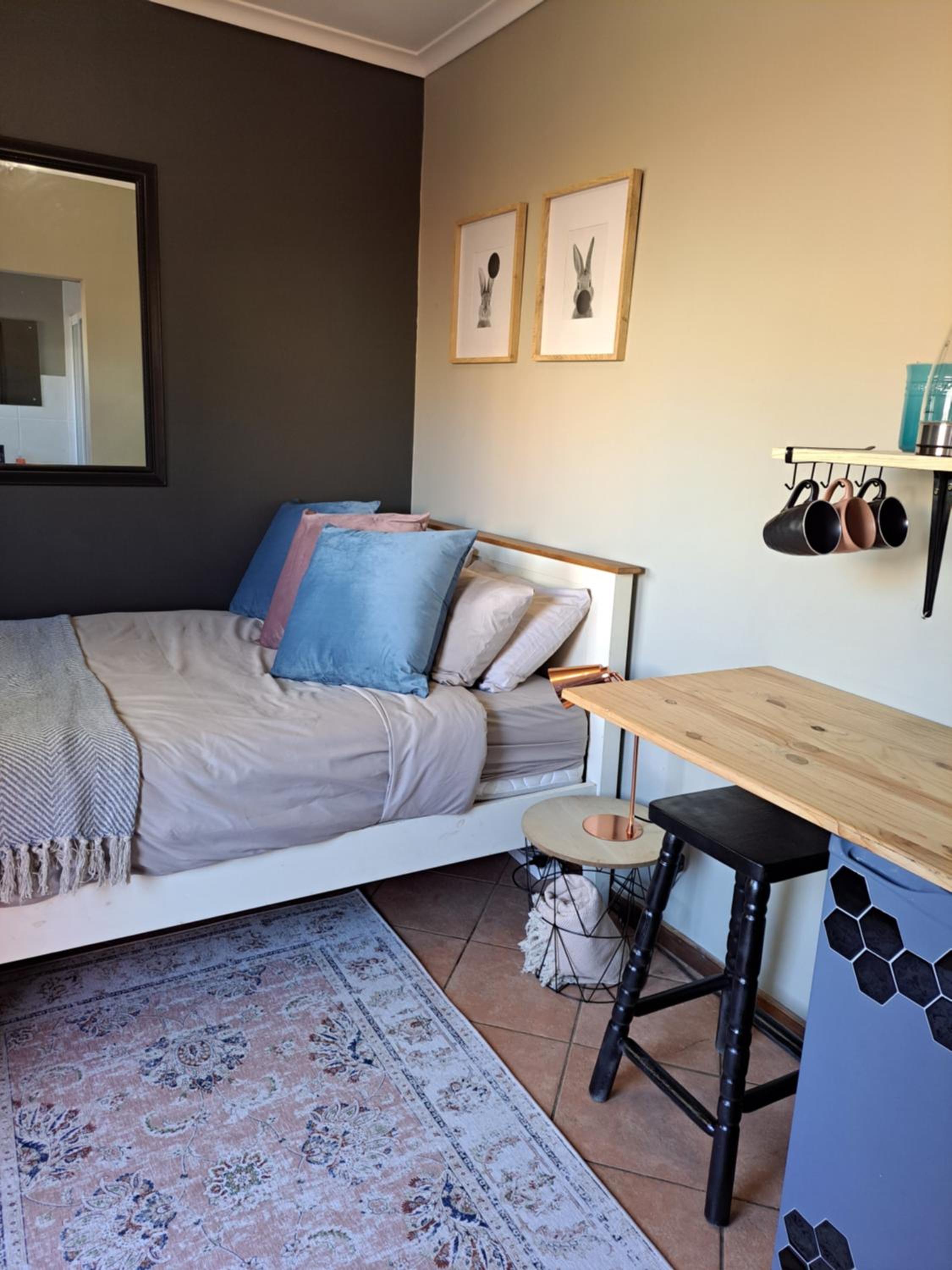 Double Room with Private Bathroom photo 3