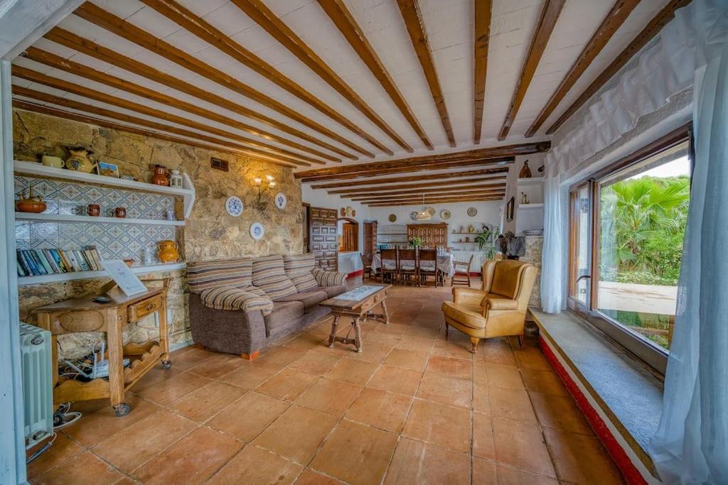 Villa photo 3