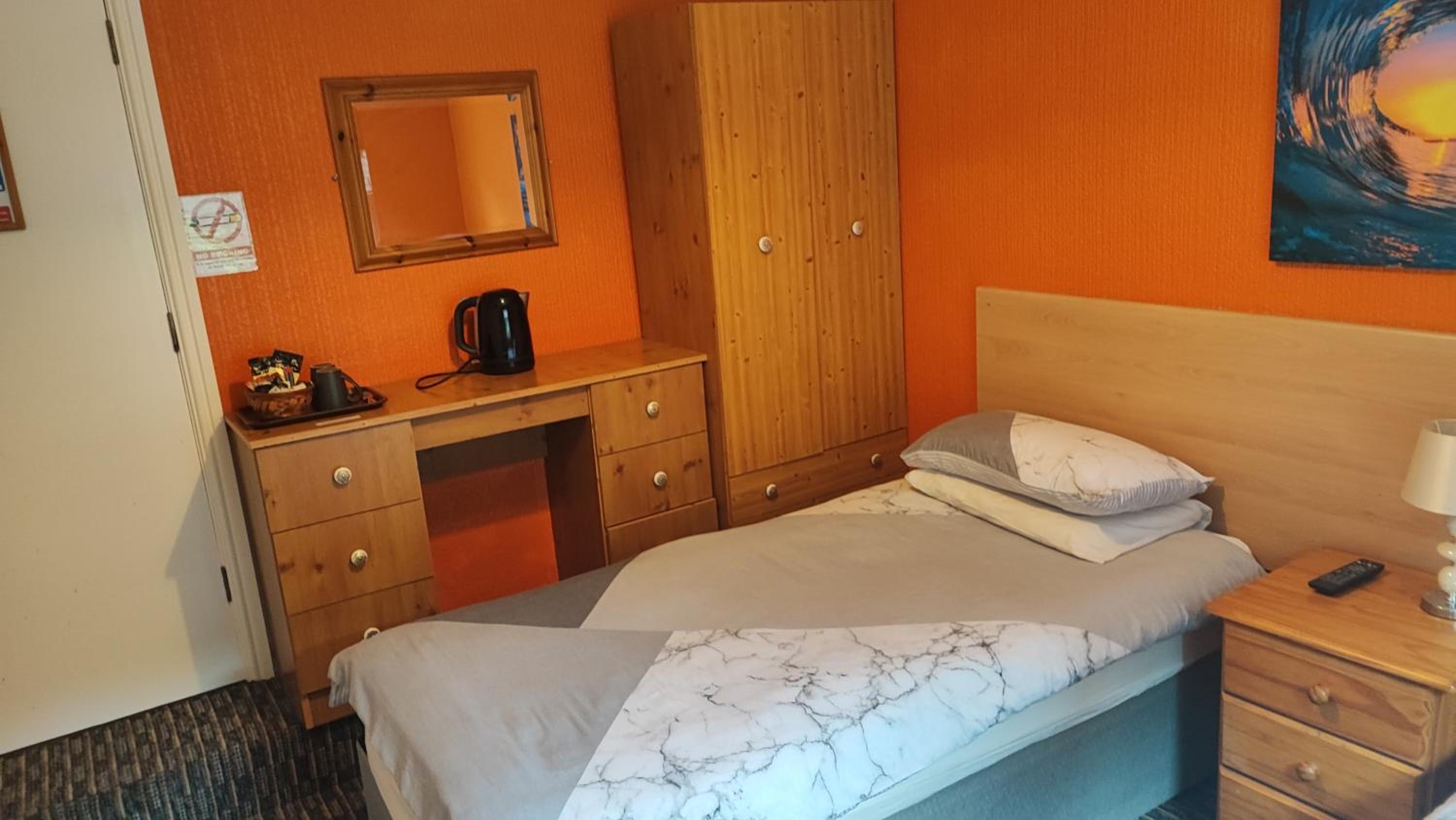 Twin Room photo 1