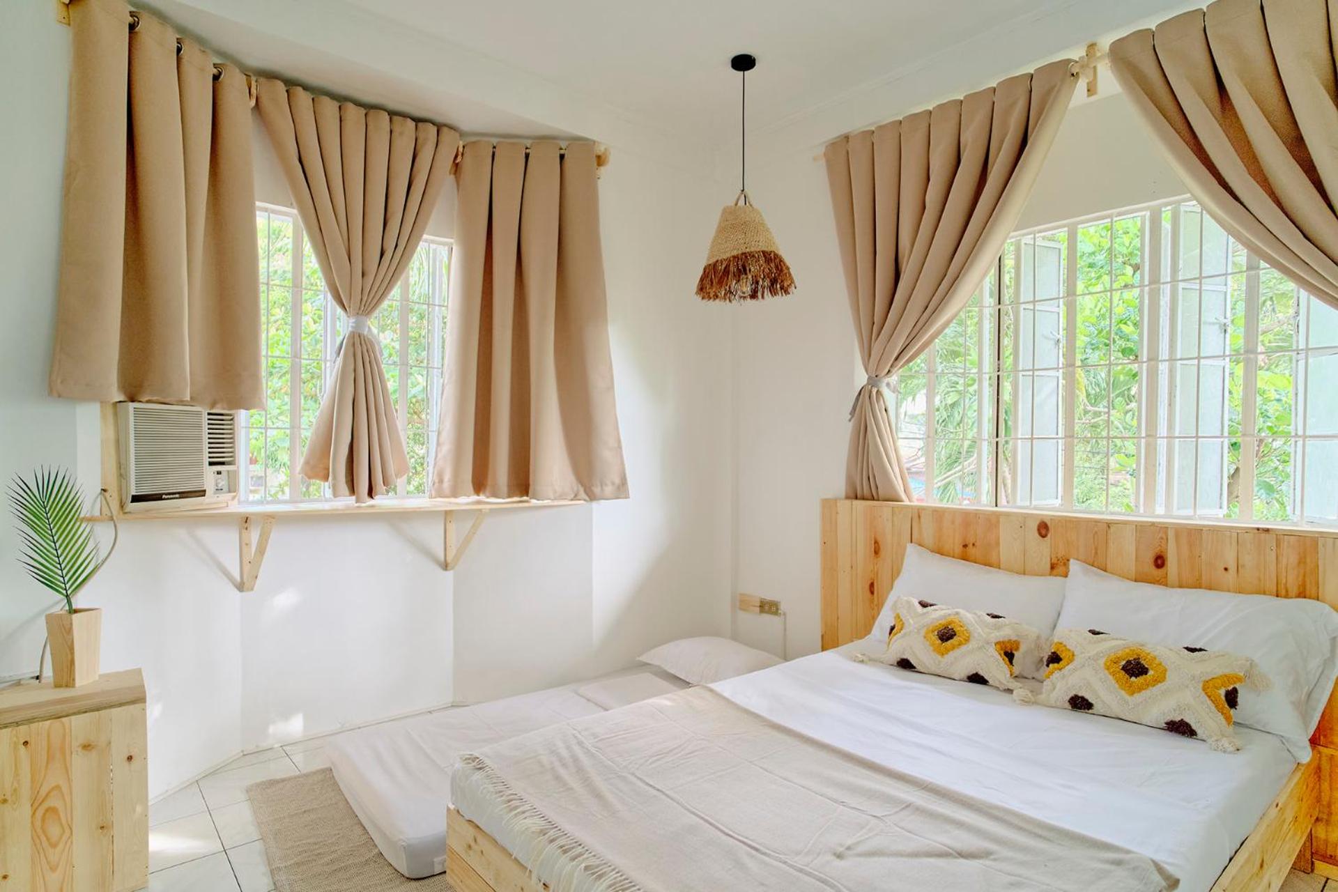 Family Room with Private Bathroom
