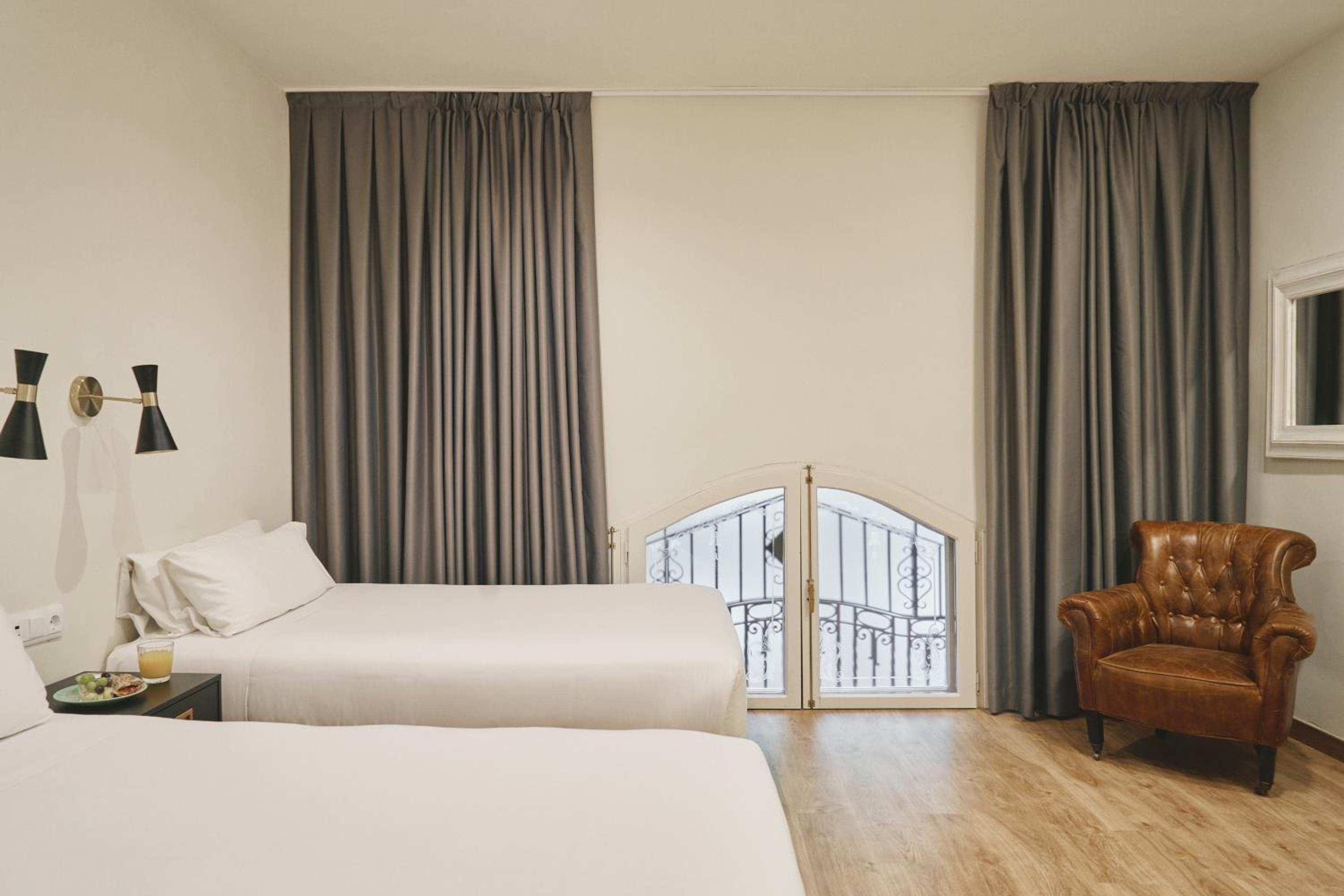 Quadruple Room photo 2