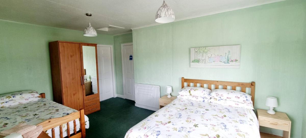 Family Room with Sea View photo 1