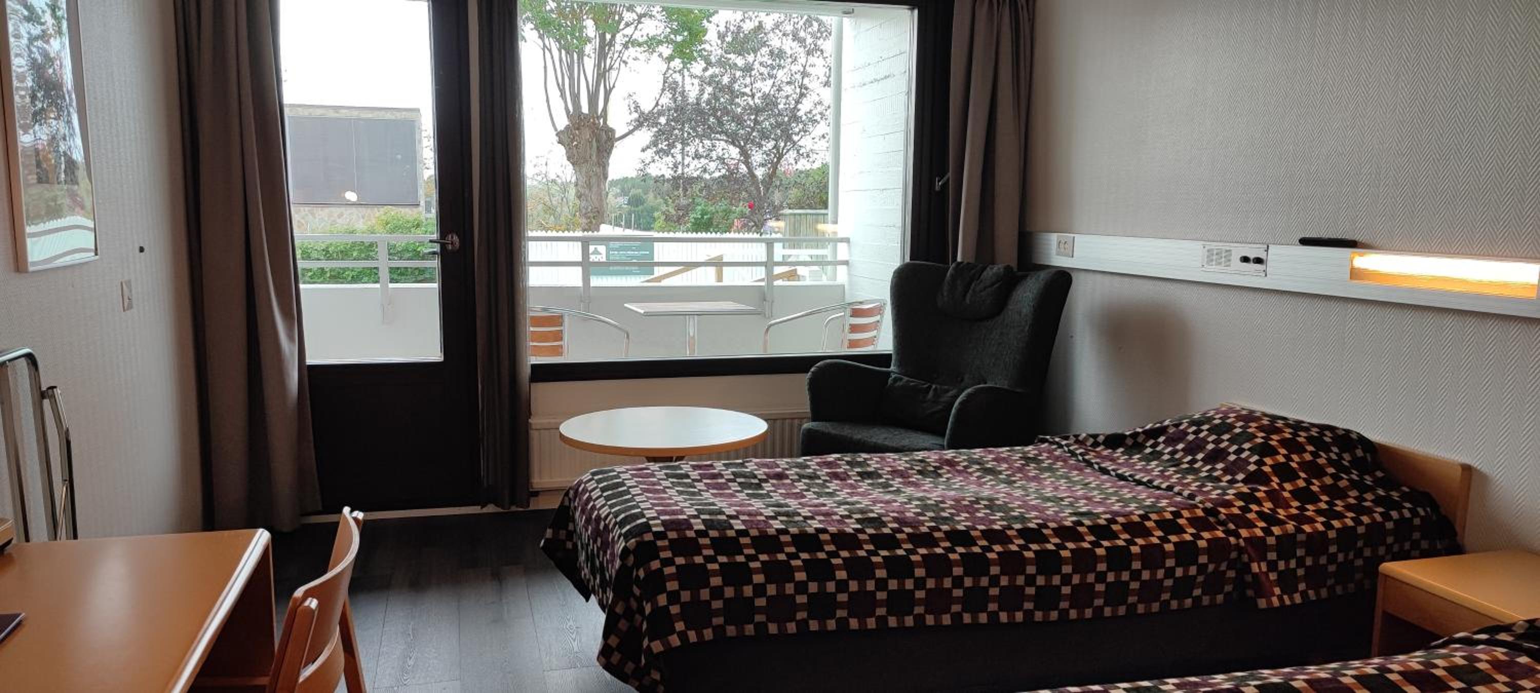 Double Room with Balcony photo 2