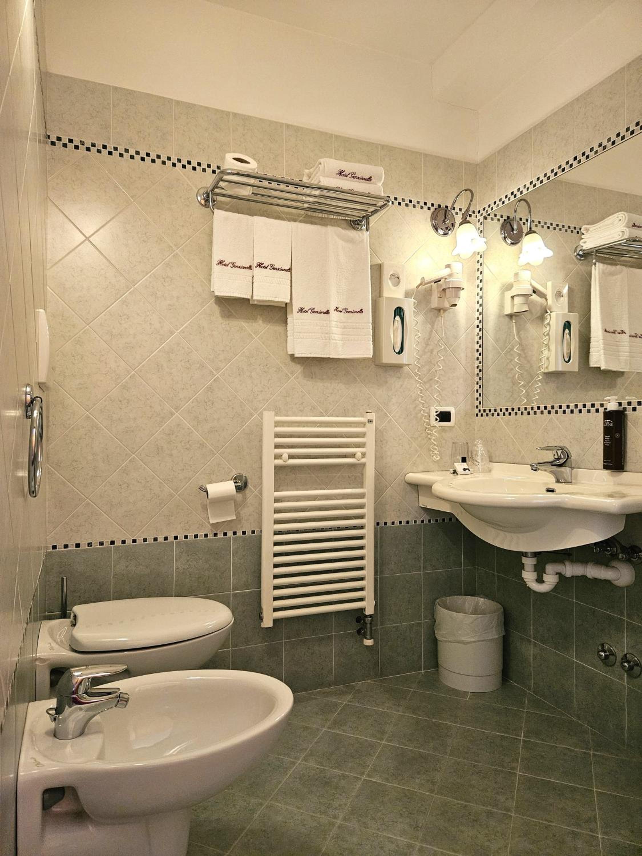 Comfort Triple Room - Photo 5