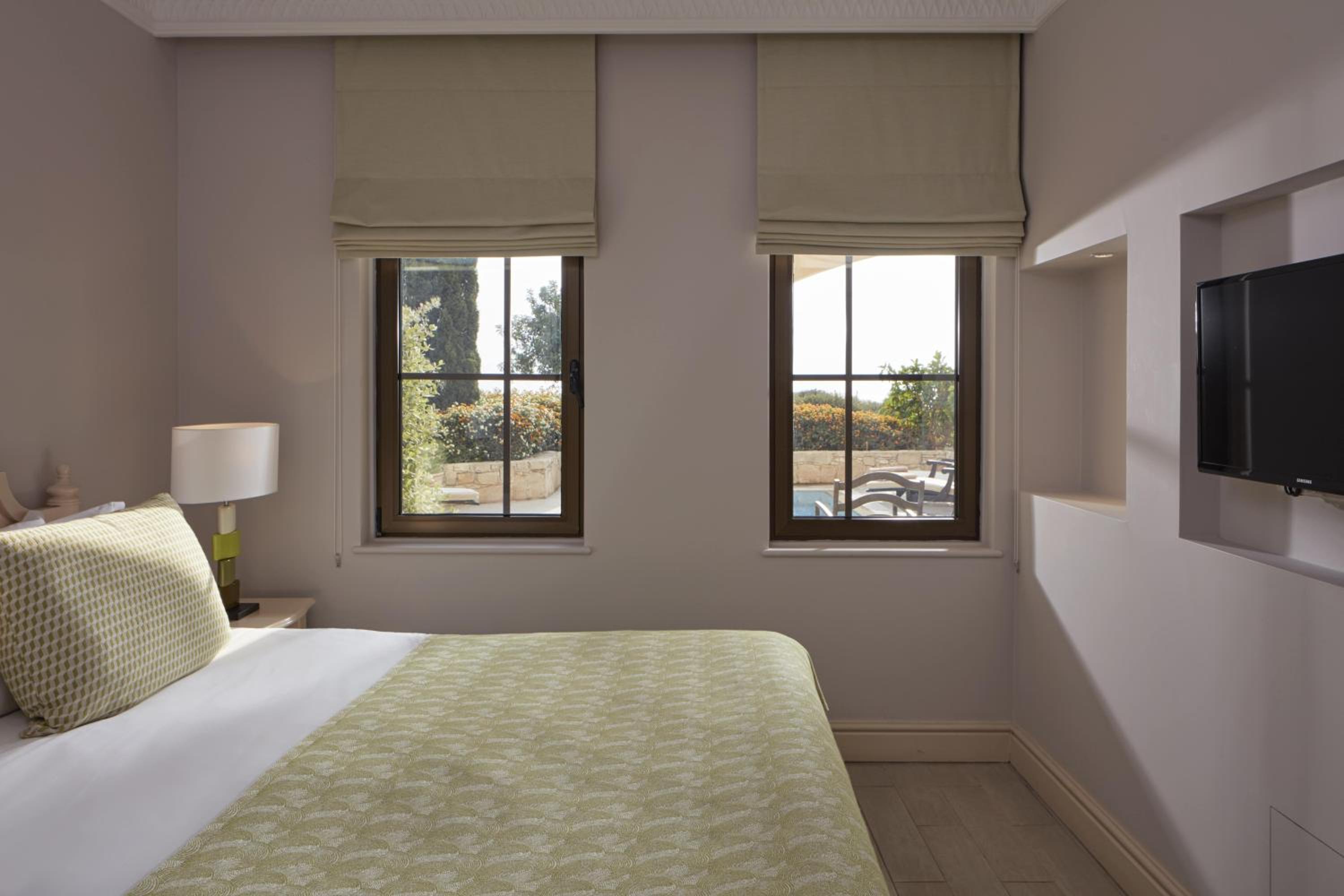 One Bedroom Suite Private Pool Golf & Sea view photo 1