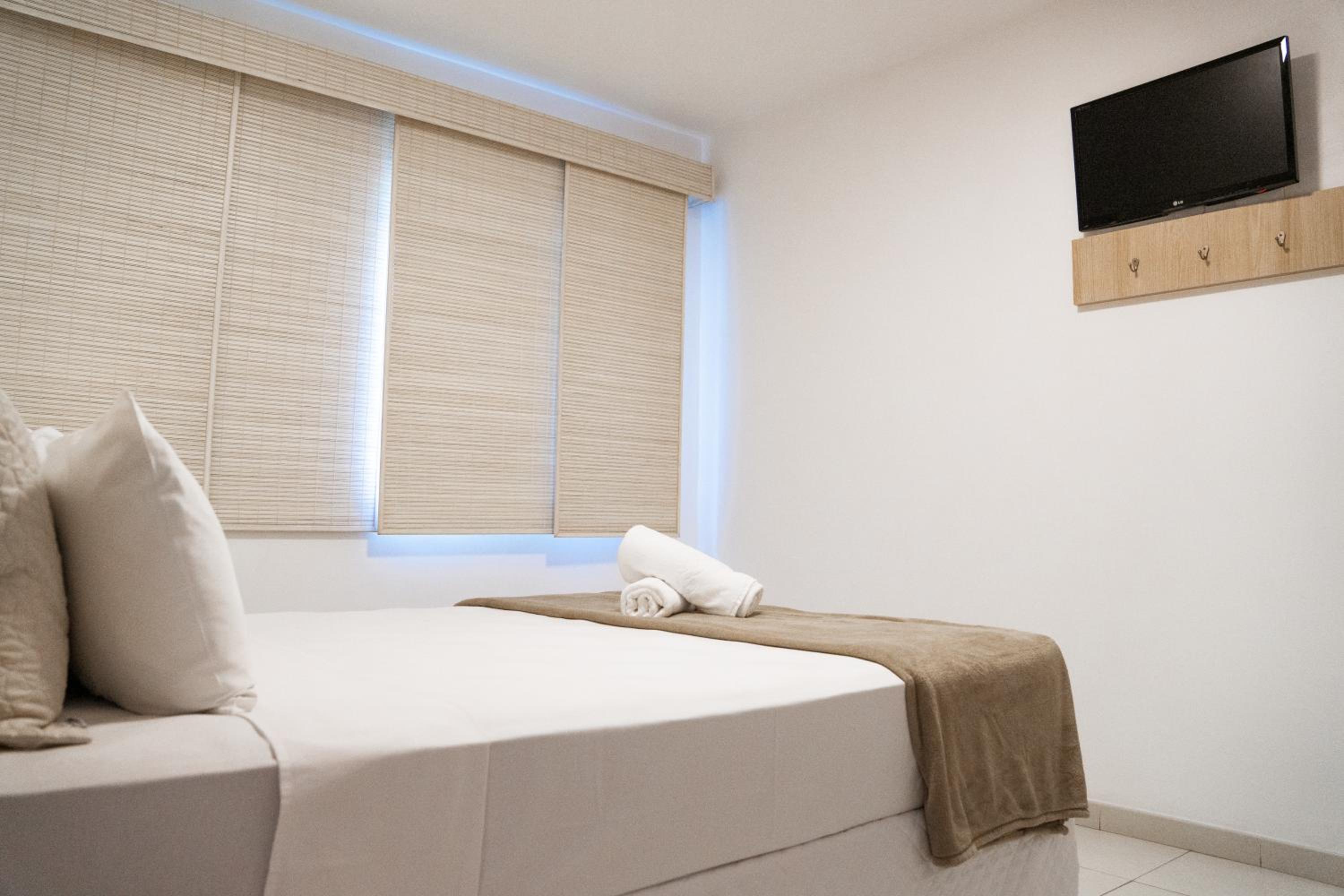 Double Room - Photo 24