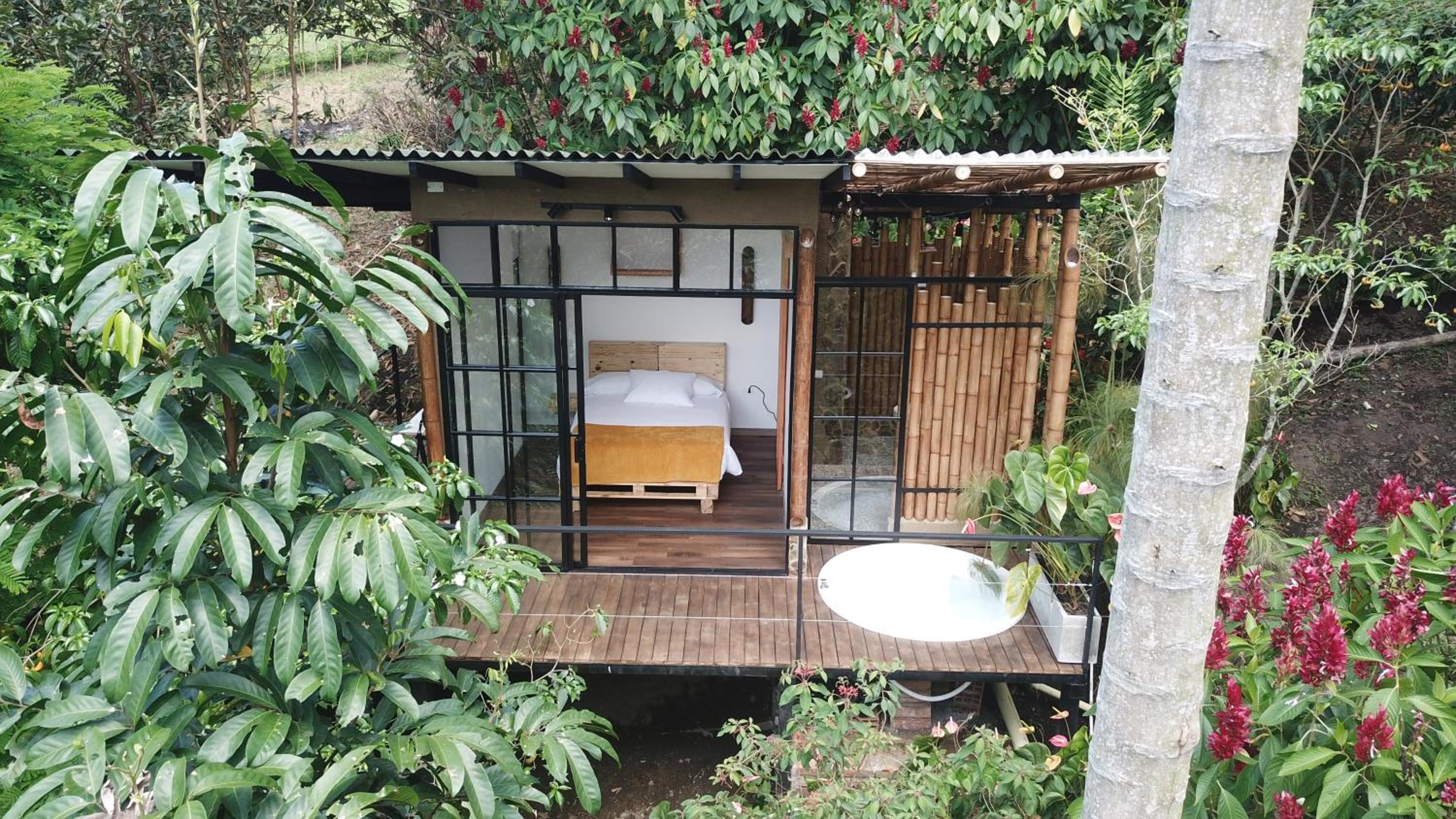 Deluxe Suite with Spa Bath