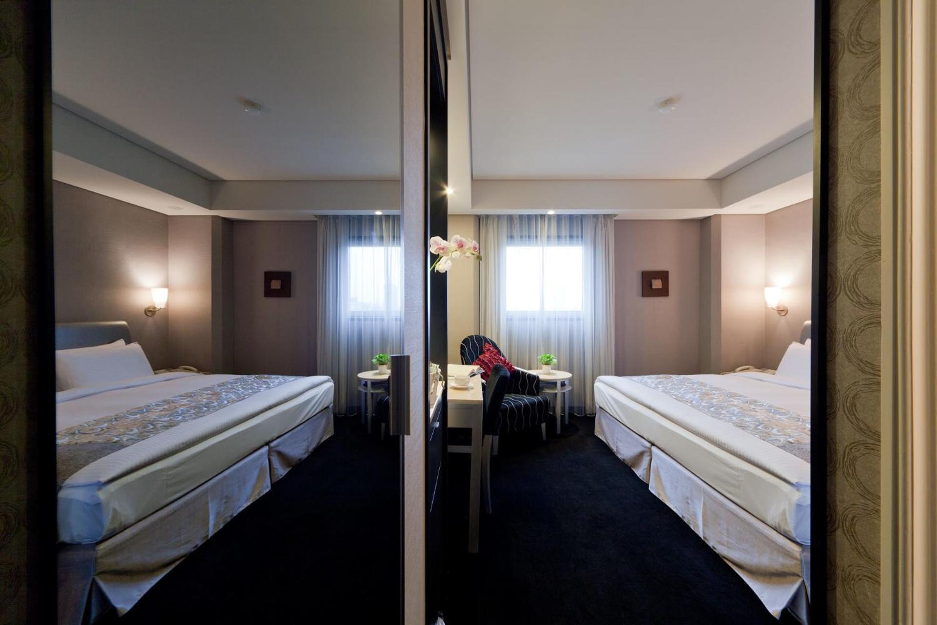 Double Room with Sea View photo 3