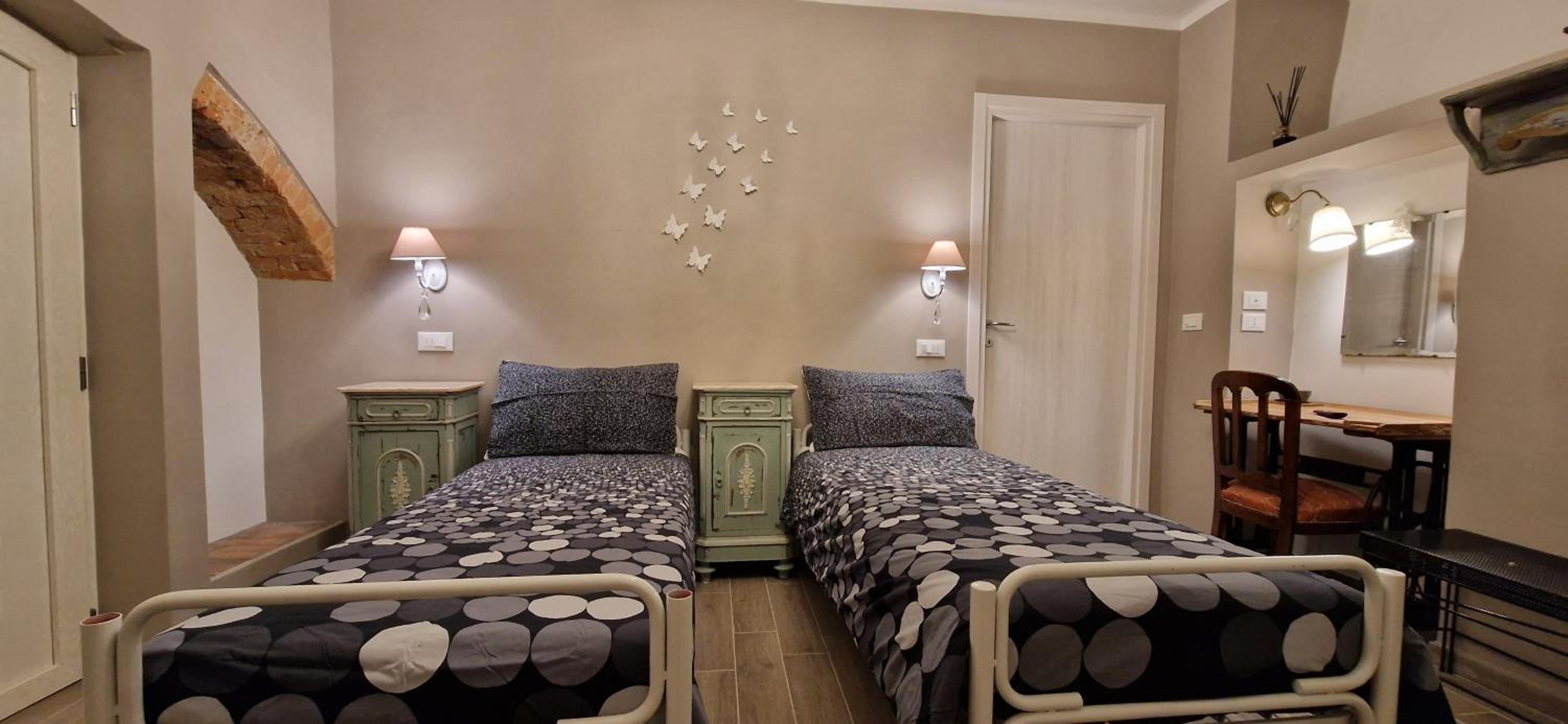 Double or Twin Room with Private Bathroom photo 1