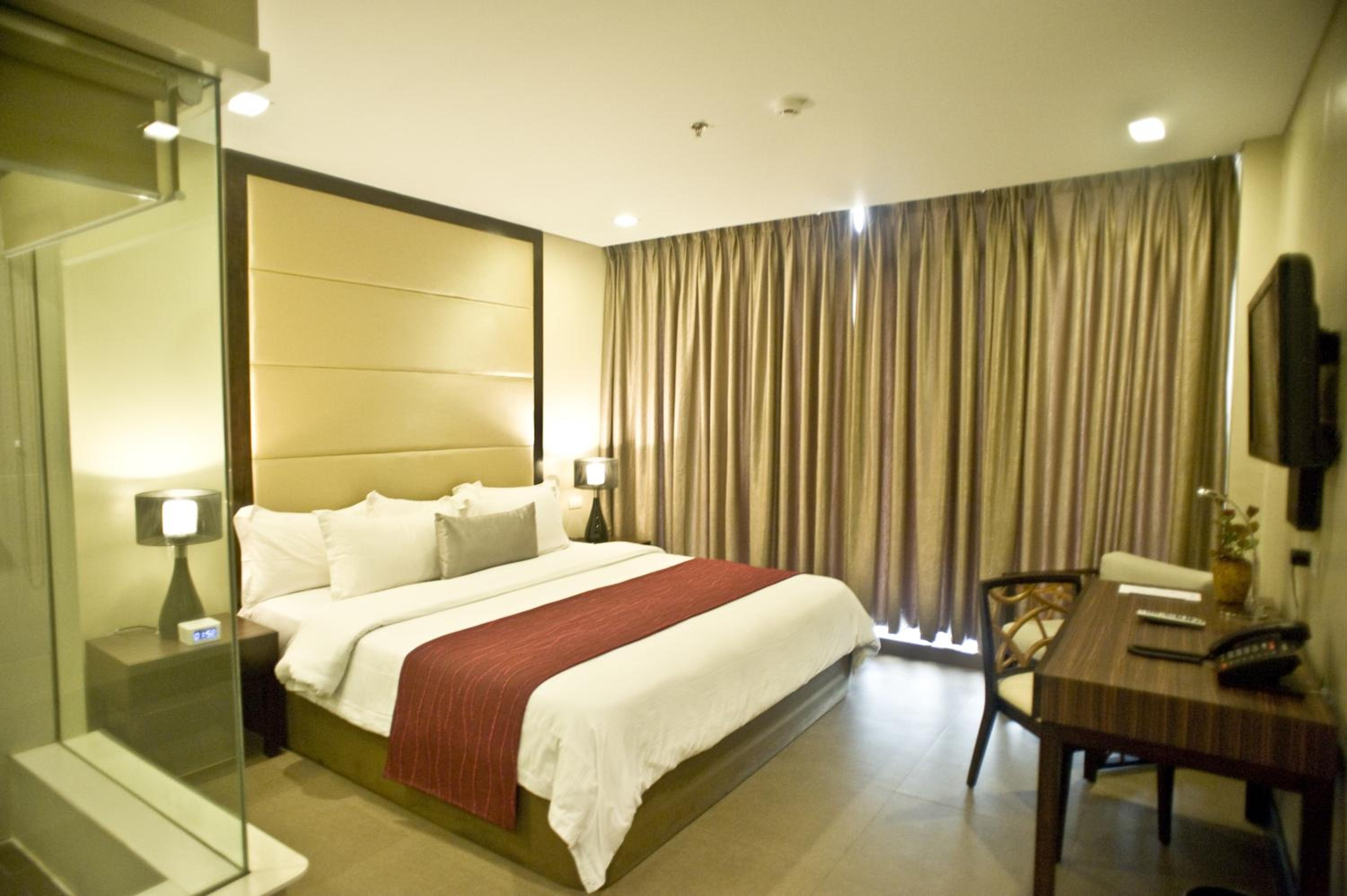 Standard Double or Twin Room - Photo 4
