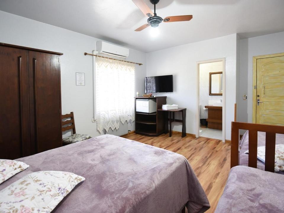 Quadruple Room - Photo 3