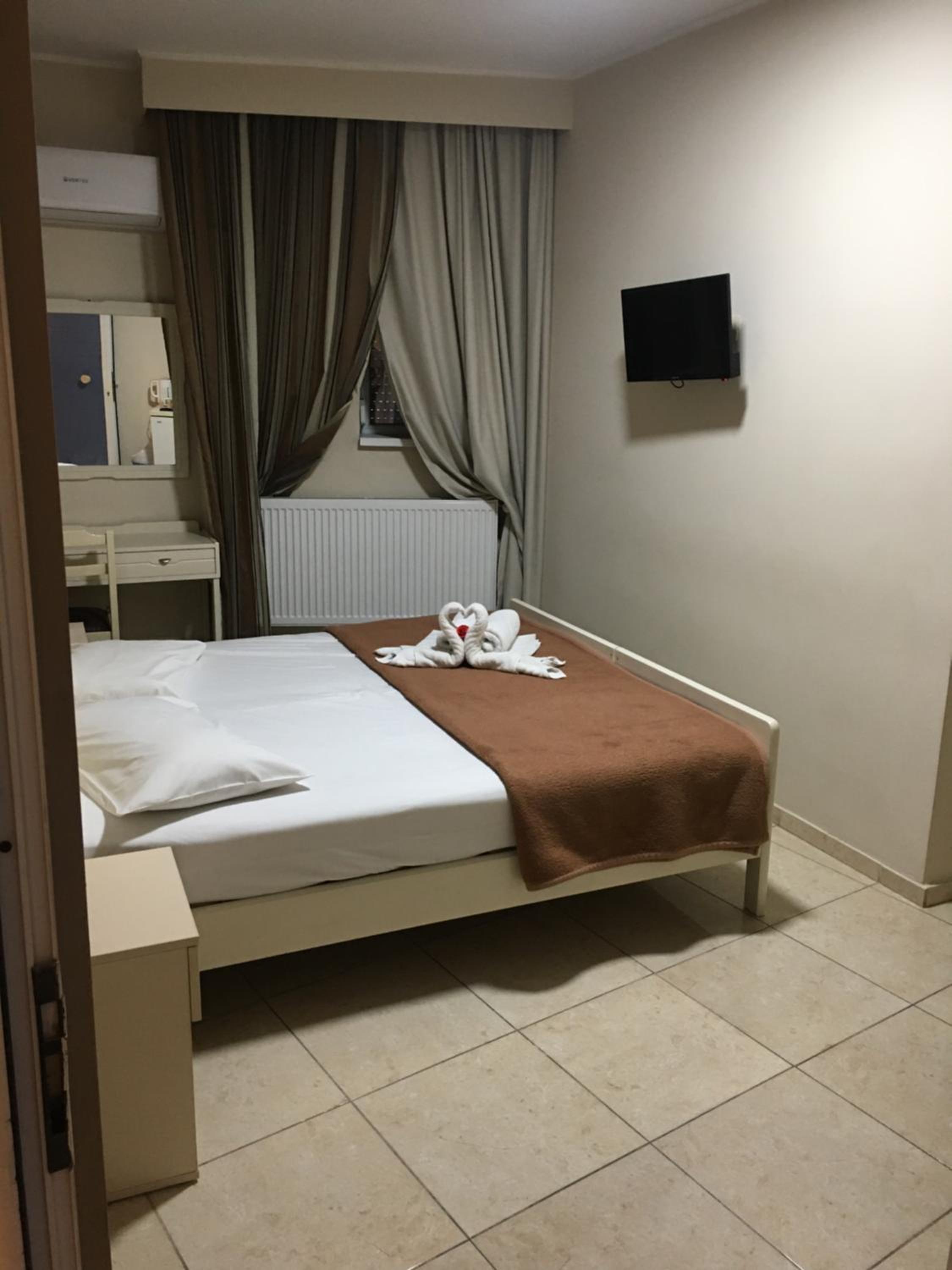 Standard Double Room photo 3