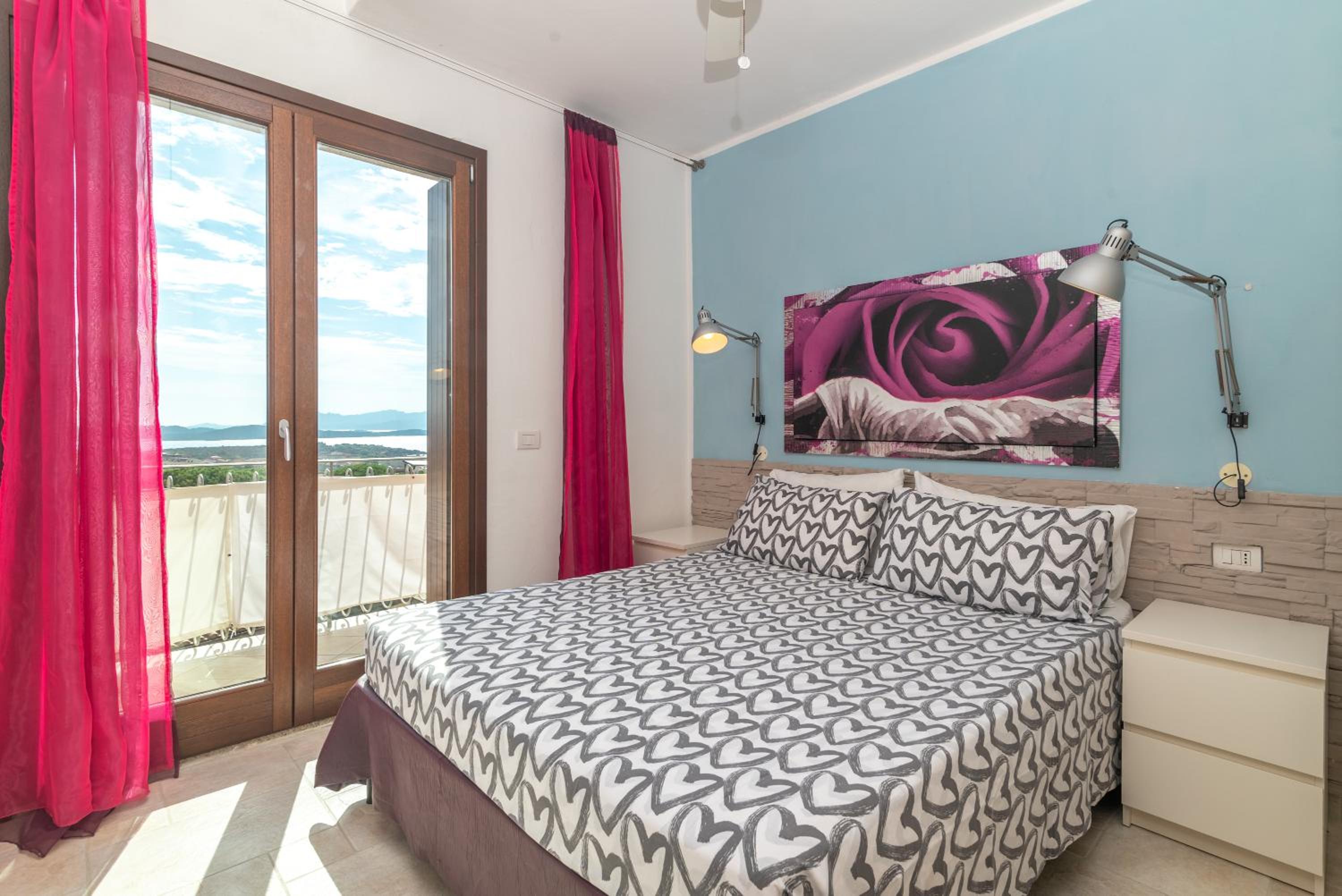 Two-Bedroom Deluxe Apartment with Ocean View