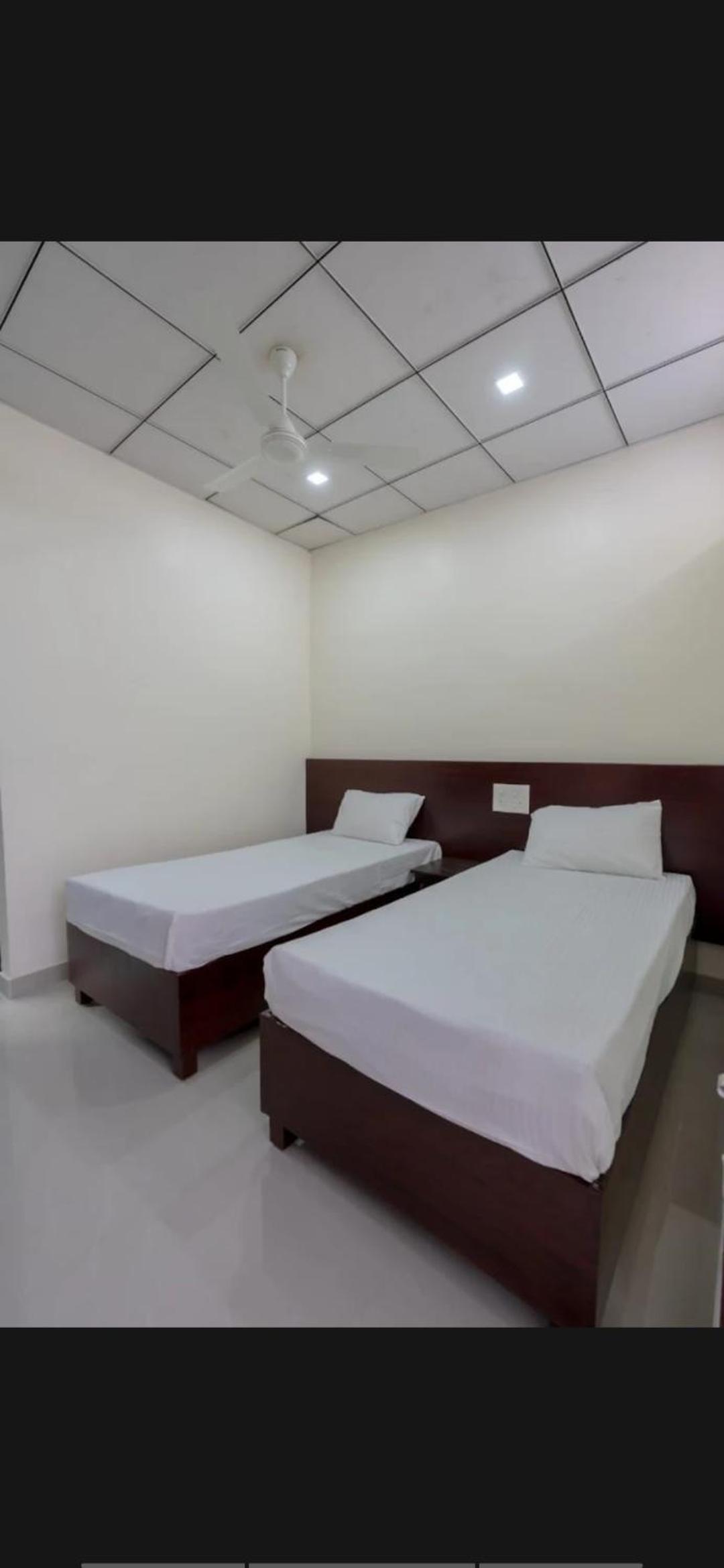 Deluxe Double or Twin Room - Photo 3