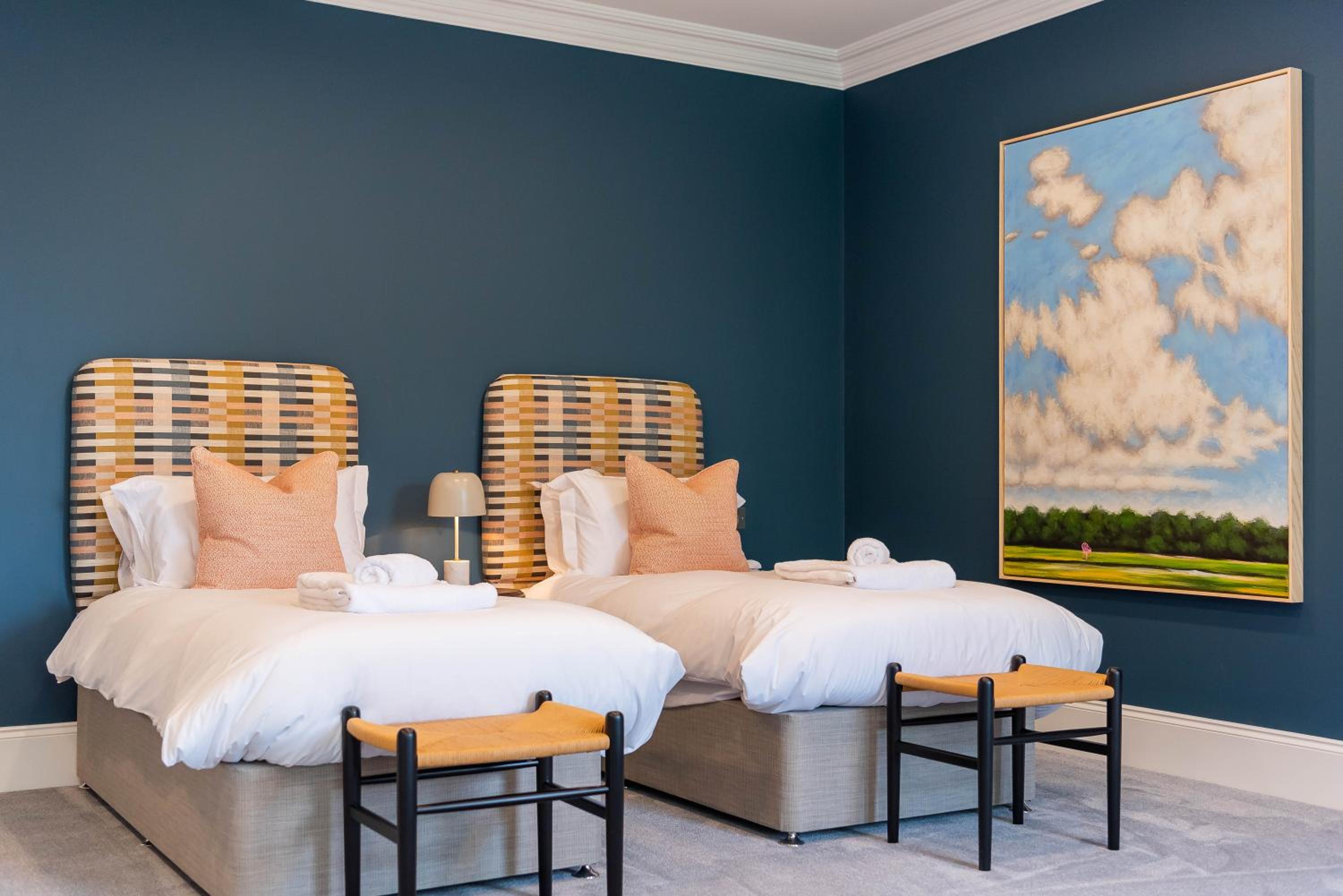 Superior Twin Room with Garden View - Photo 6