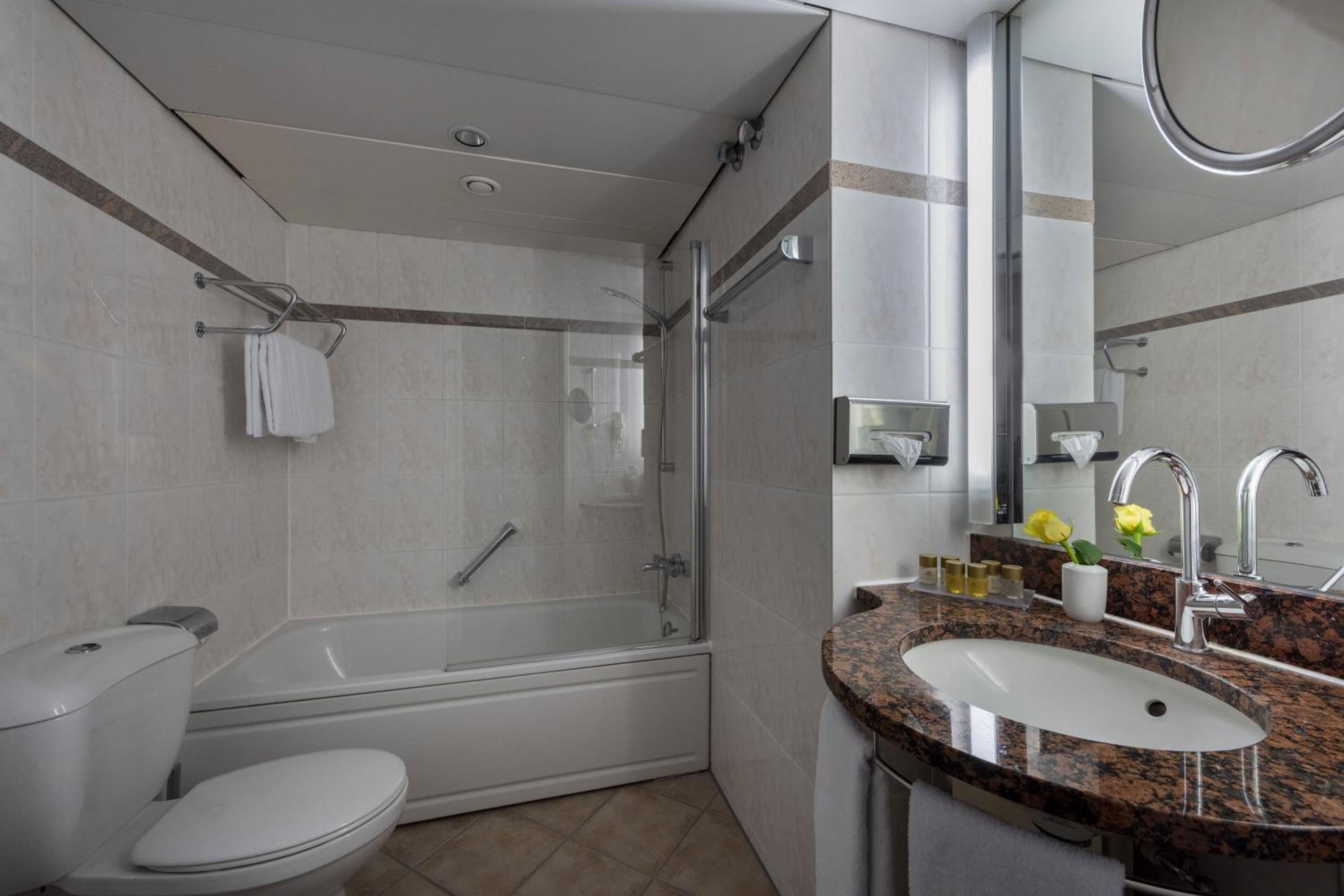 Family Suite photo 2