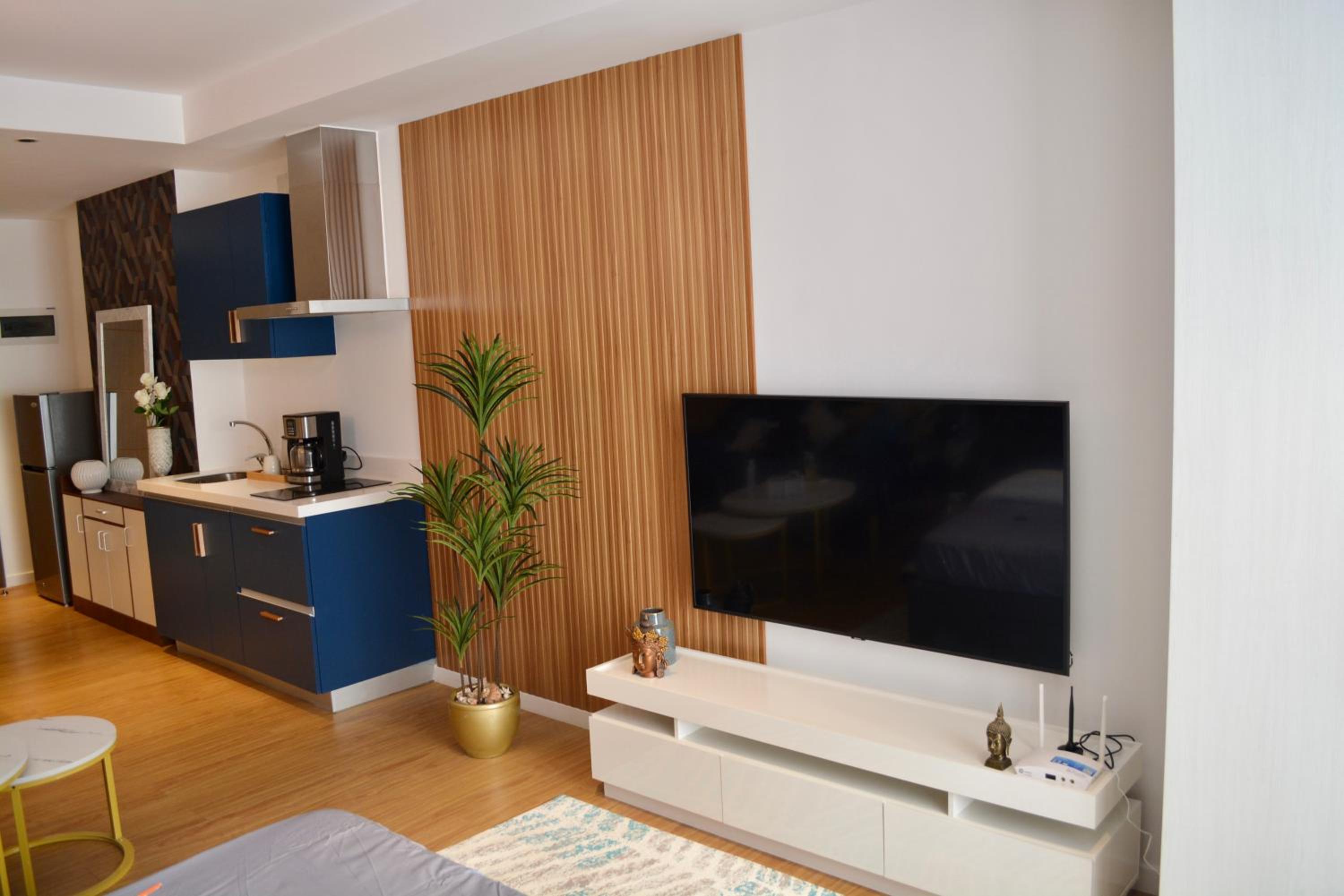 Deluxe Apartment