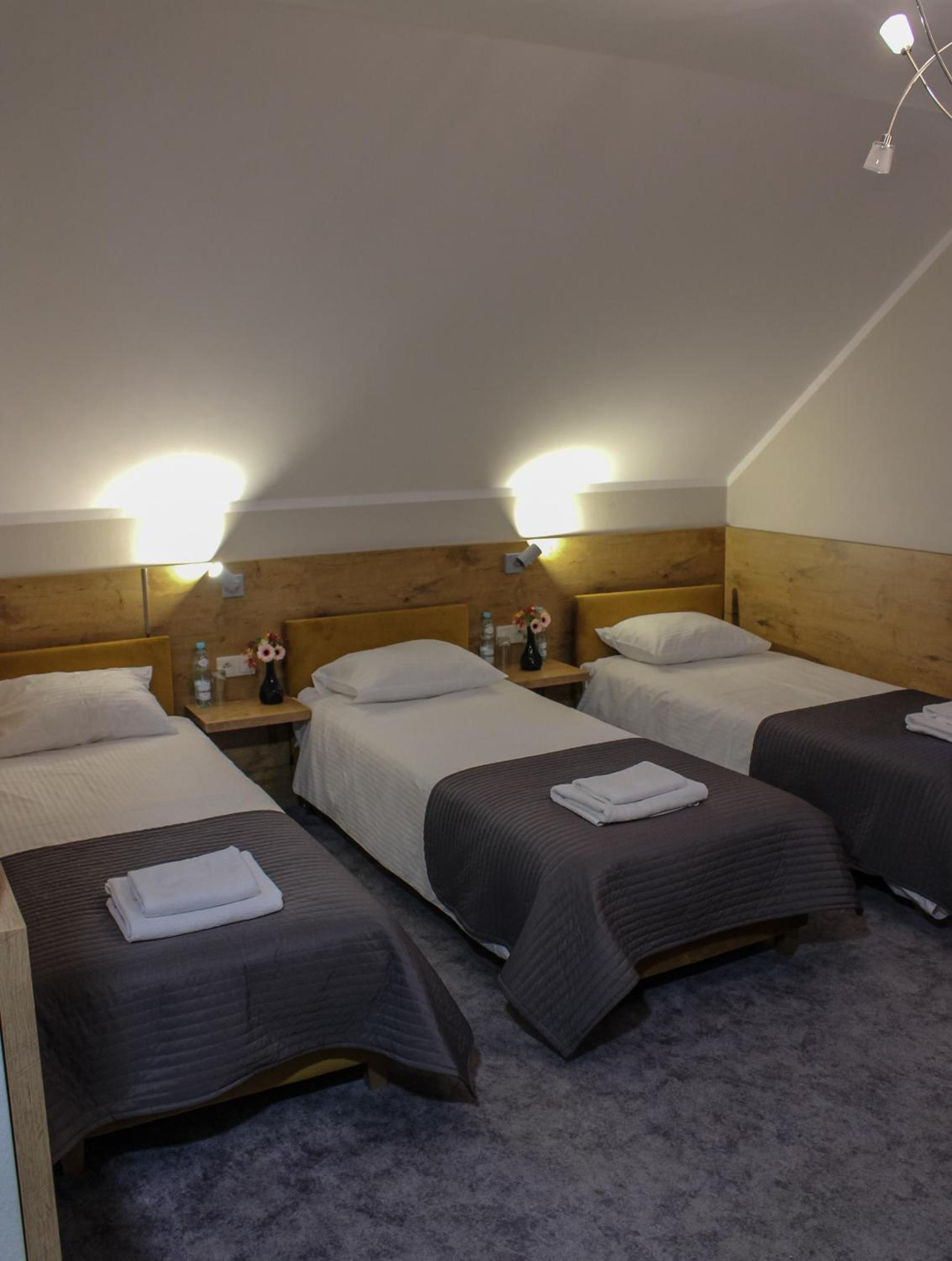 Triple Room photo 1
