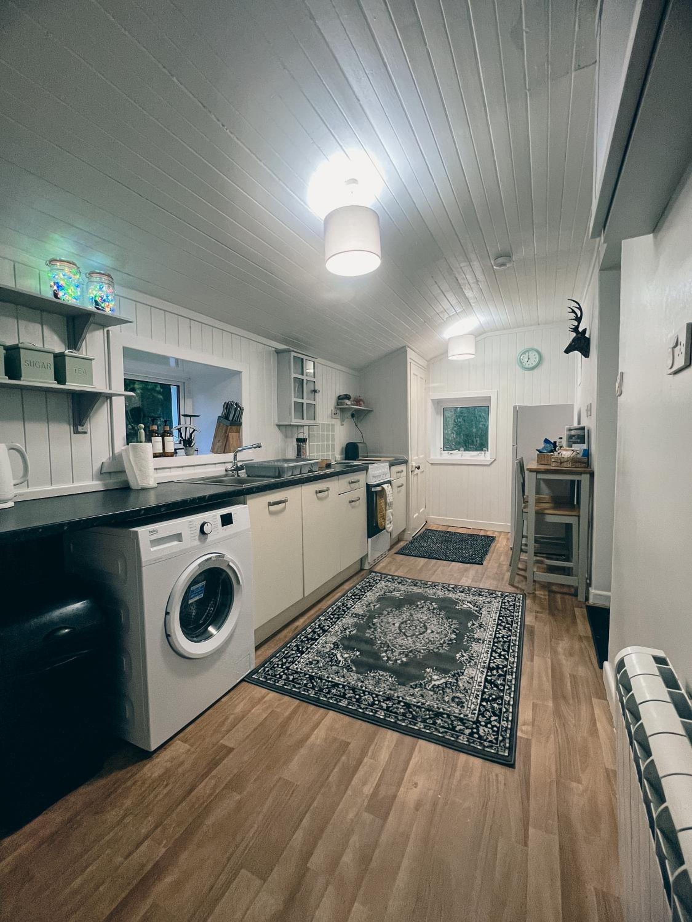 Three-Bedroom House photo 2