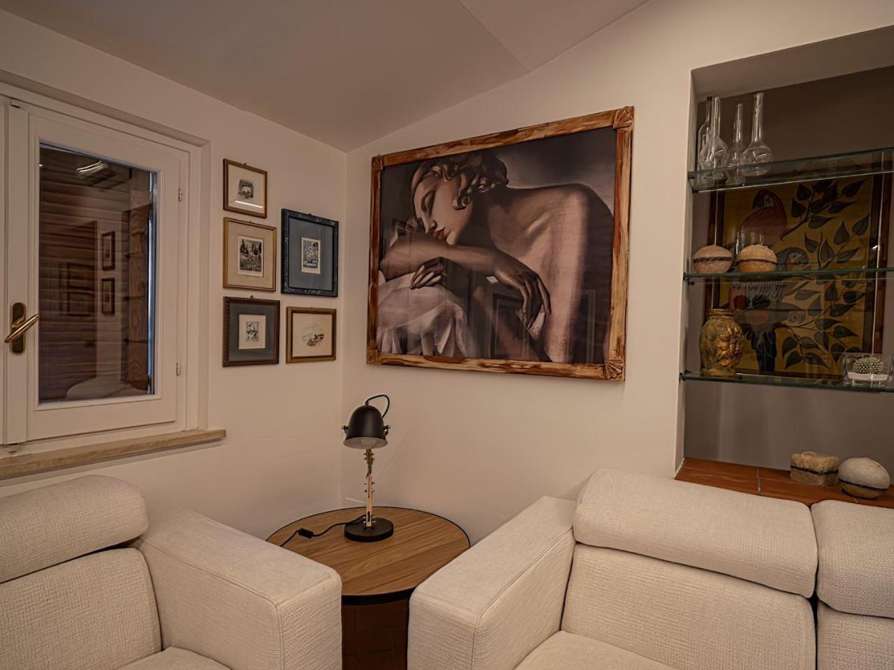 Three-Bedroom Apartment photo 1