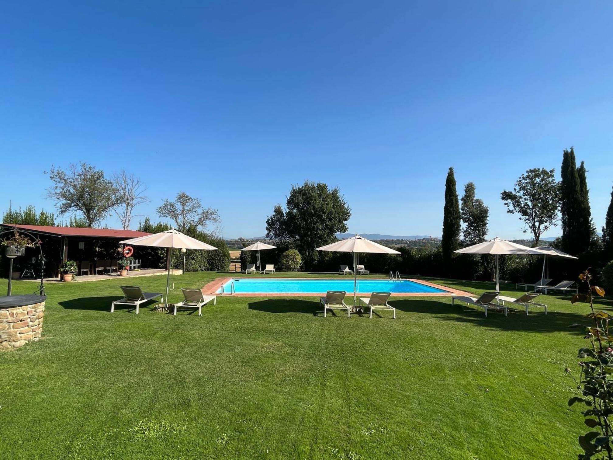Villa photo 2
