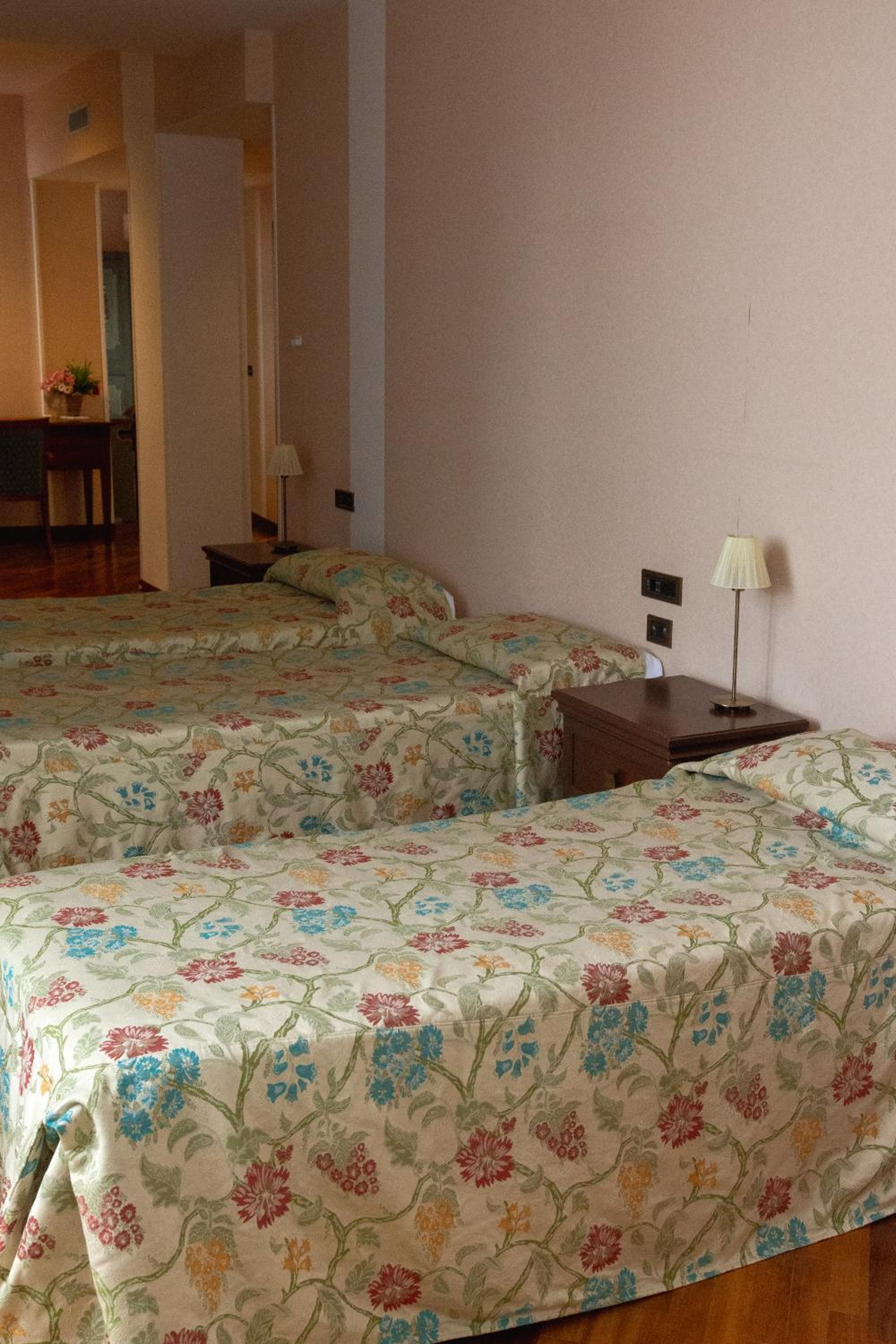 Quadruple Room photo 2