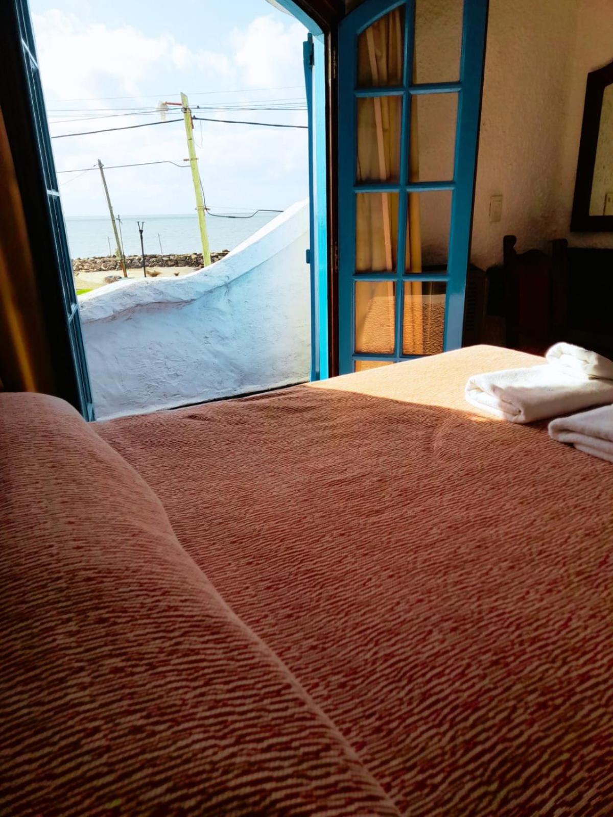 Double Room with Sea View photo 2