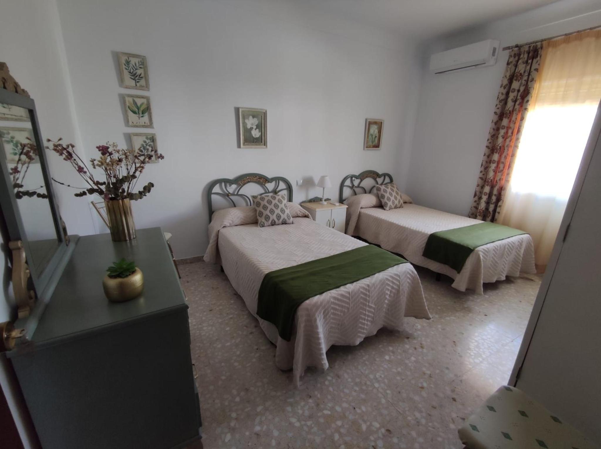 Casa de cinco habitaciones