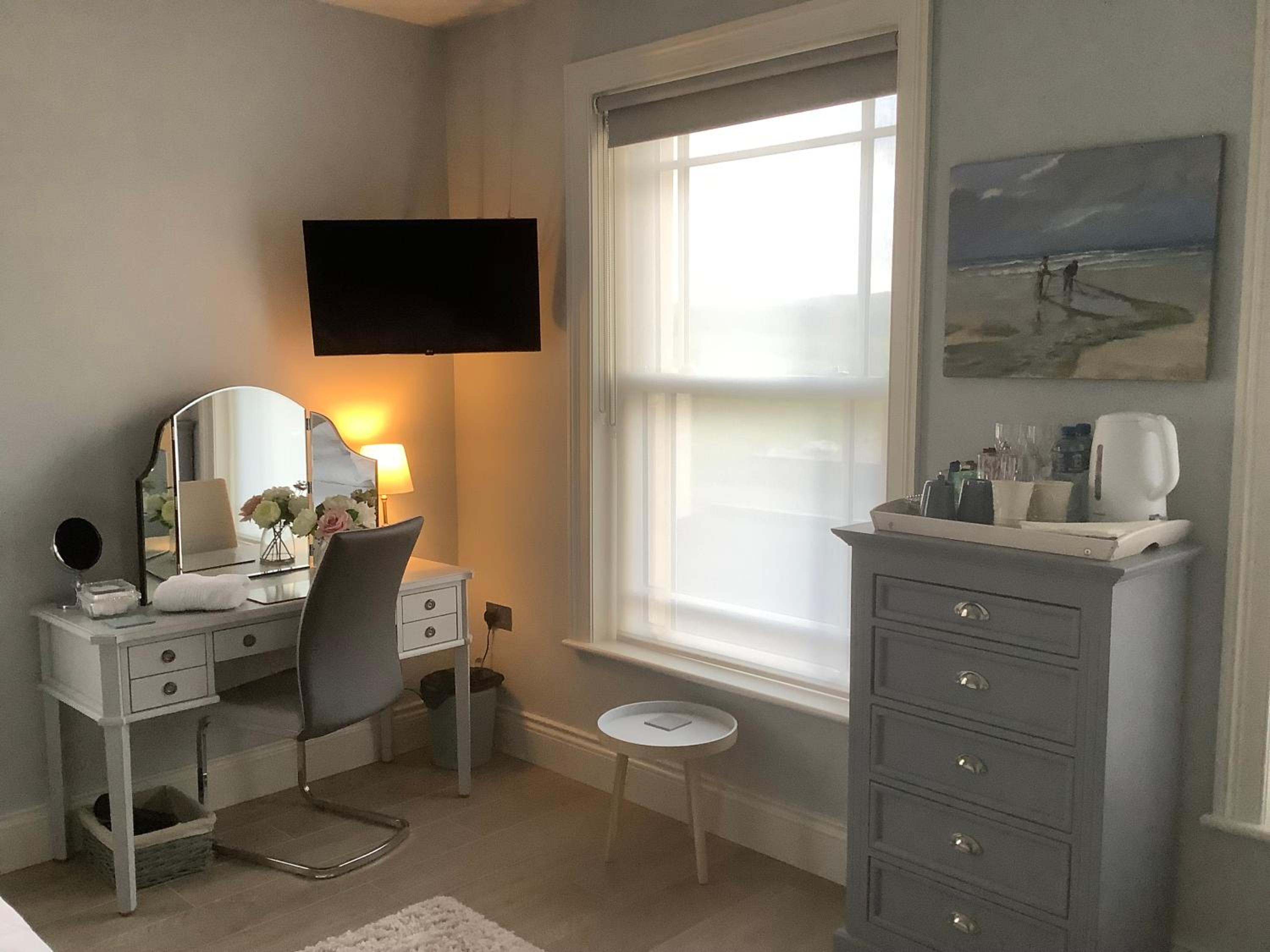 Superior Double Or Twin Room photo 3