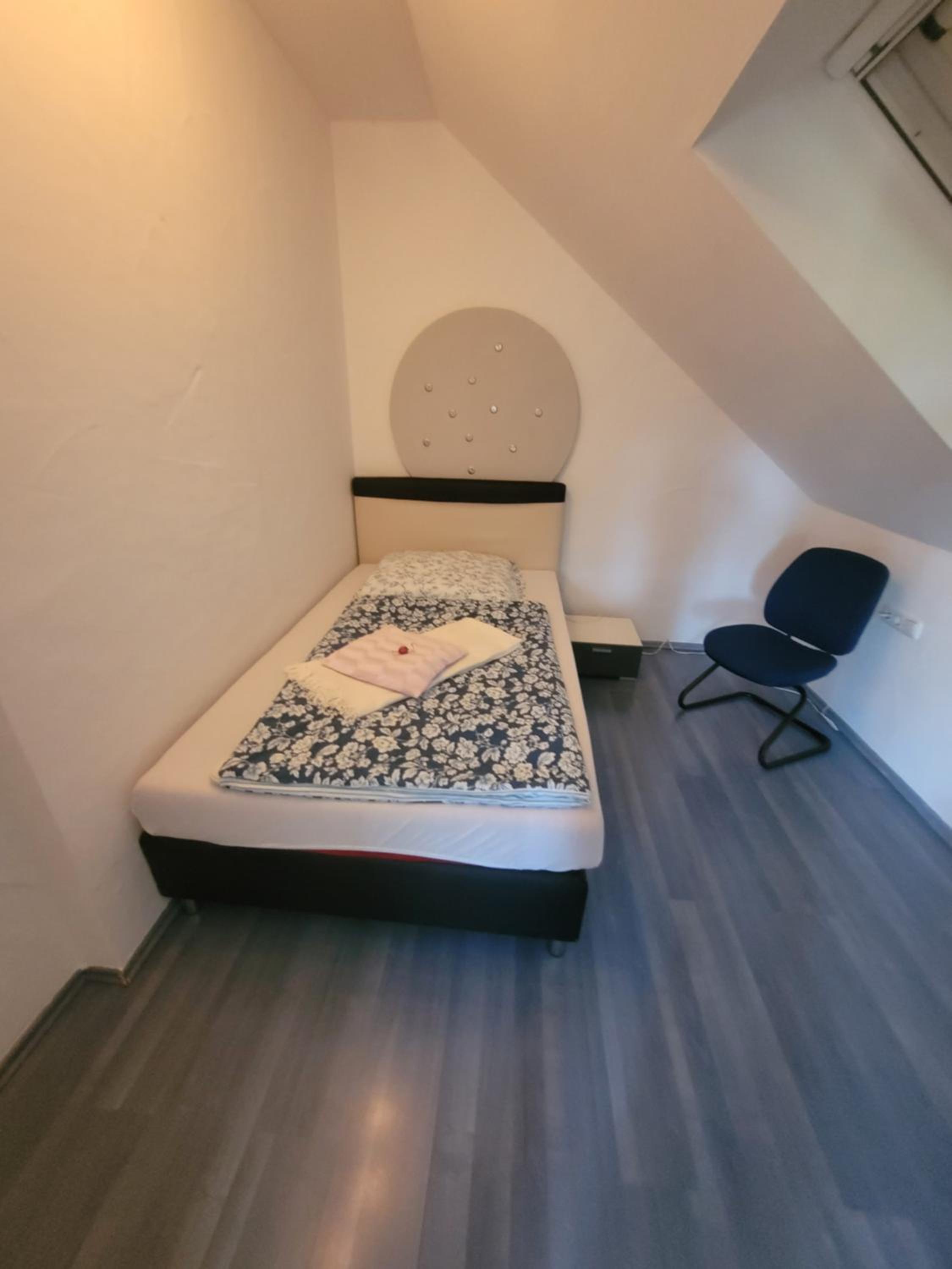 Three-Bedroom Apartment photo 2