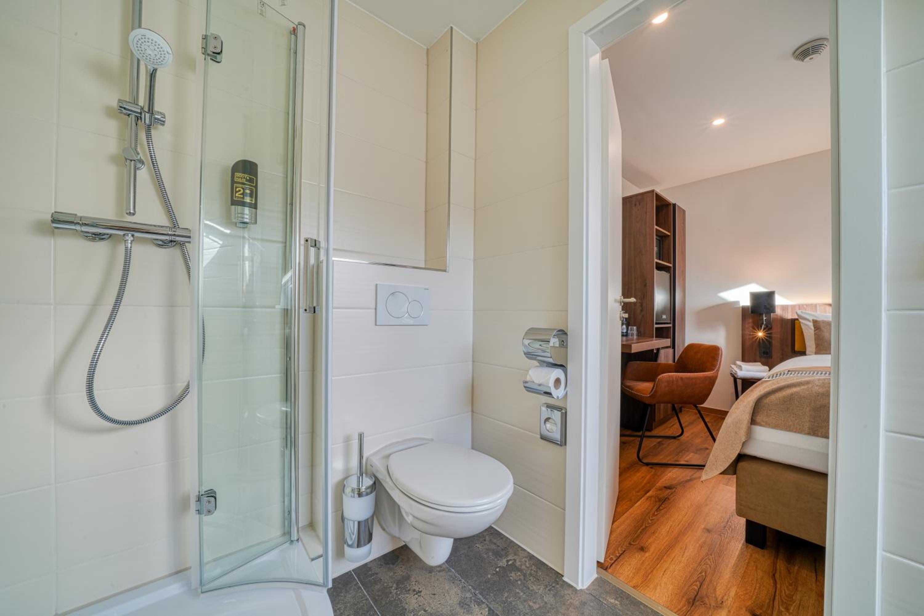 Single Room photo 3